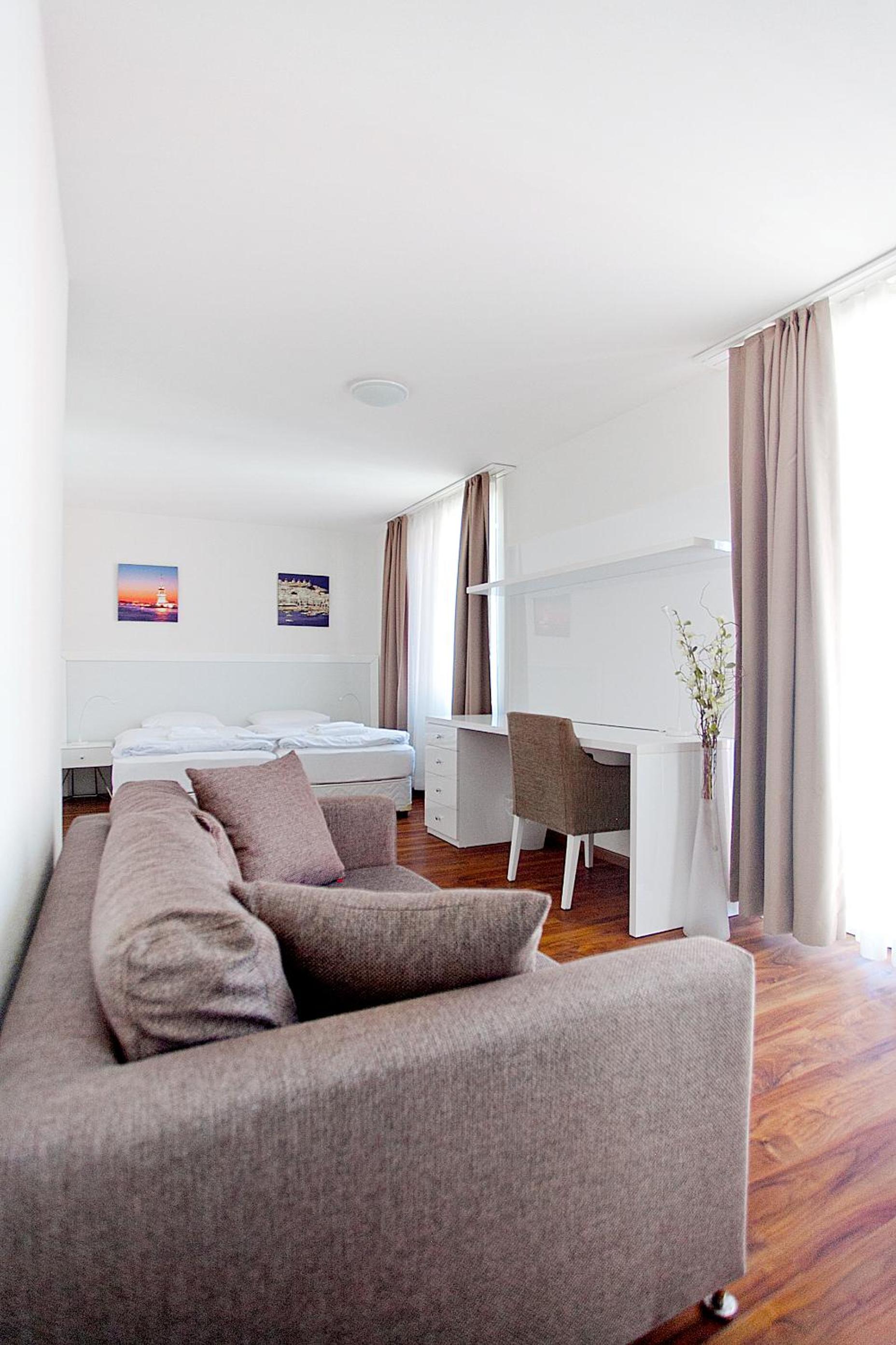 Premium Apartments by Livingdowntown