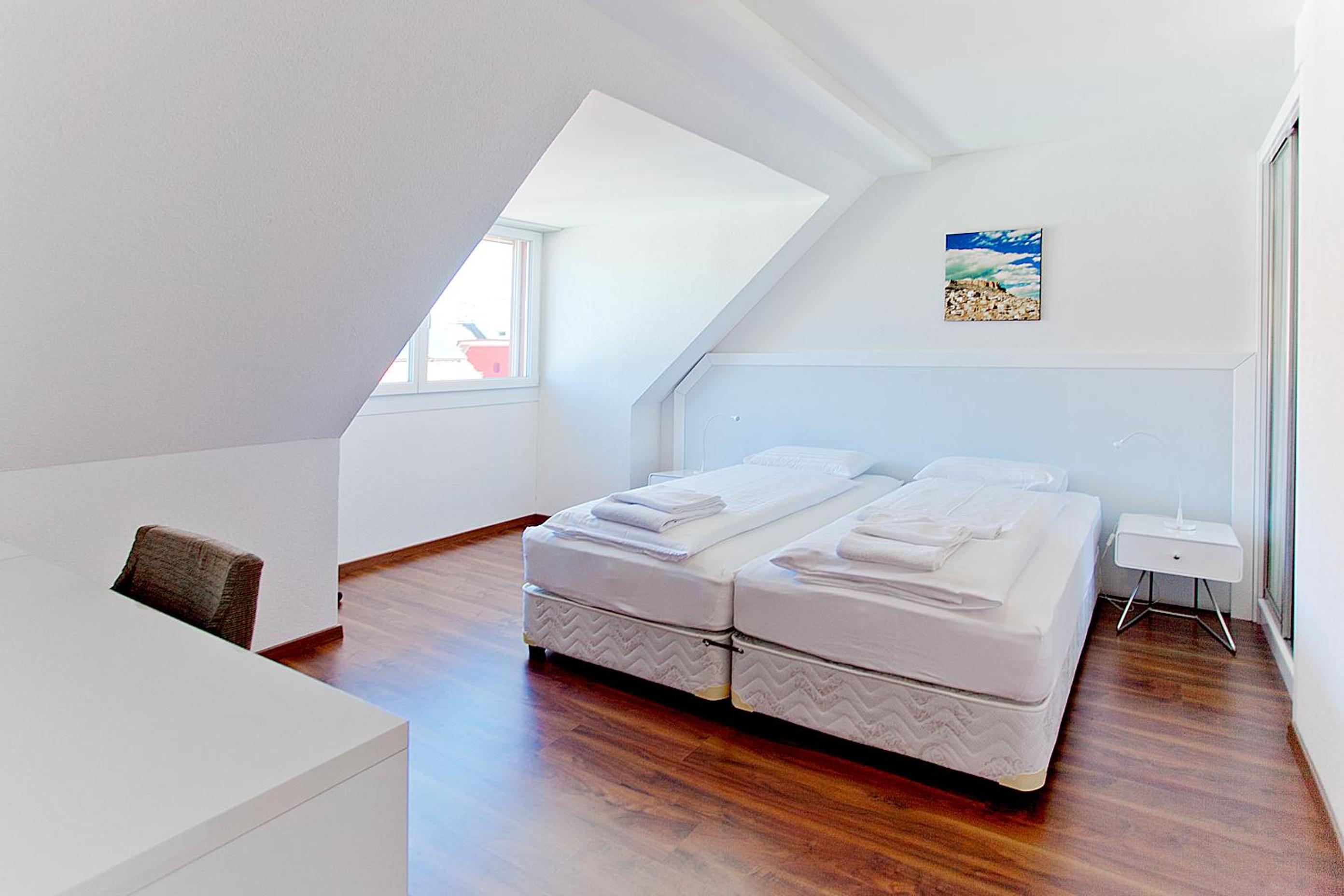 Premium Apartments by Livingdowntown