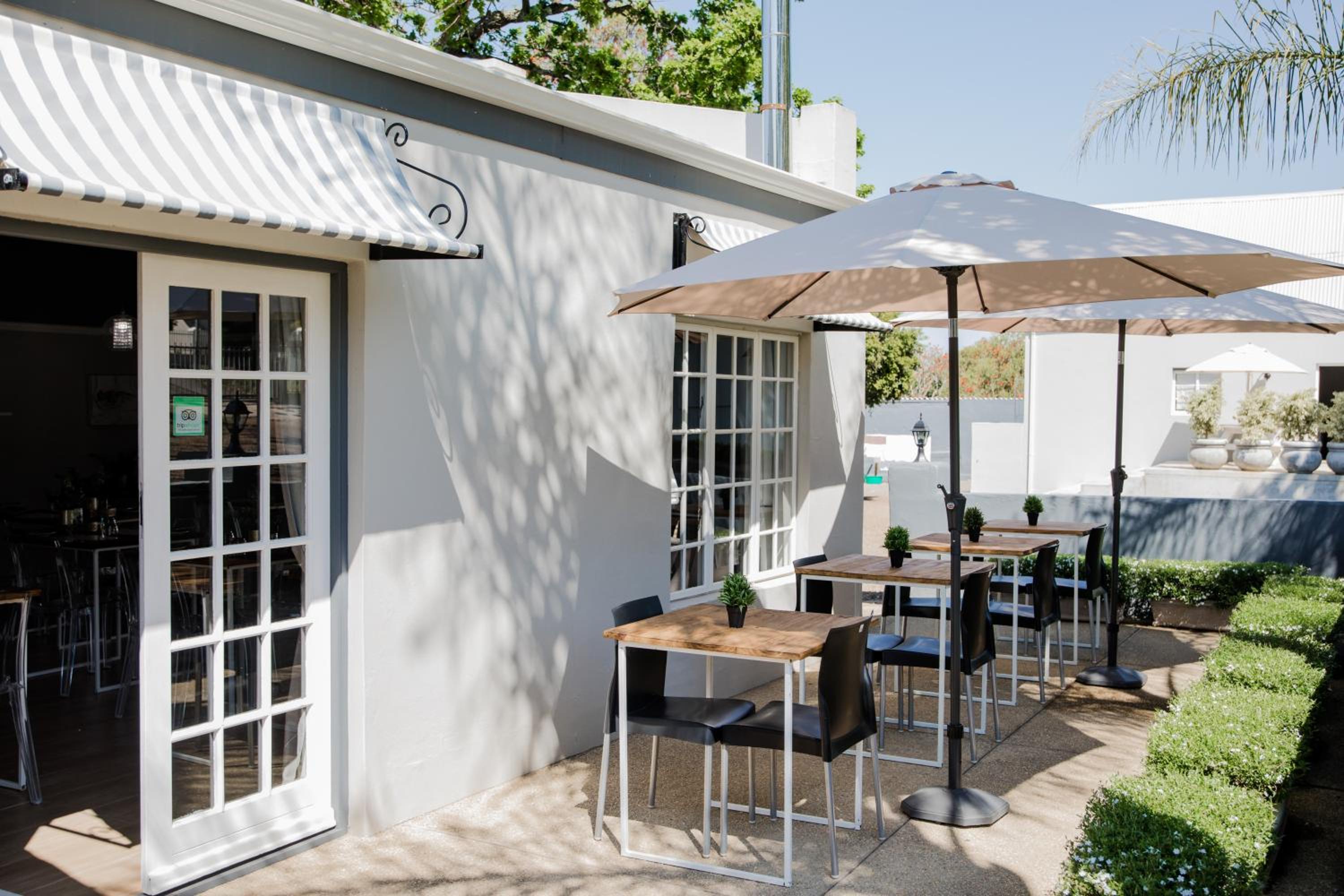 Elianthe Guesthouse
