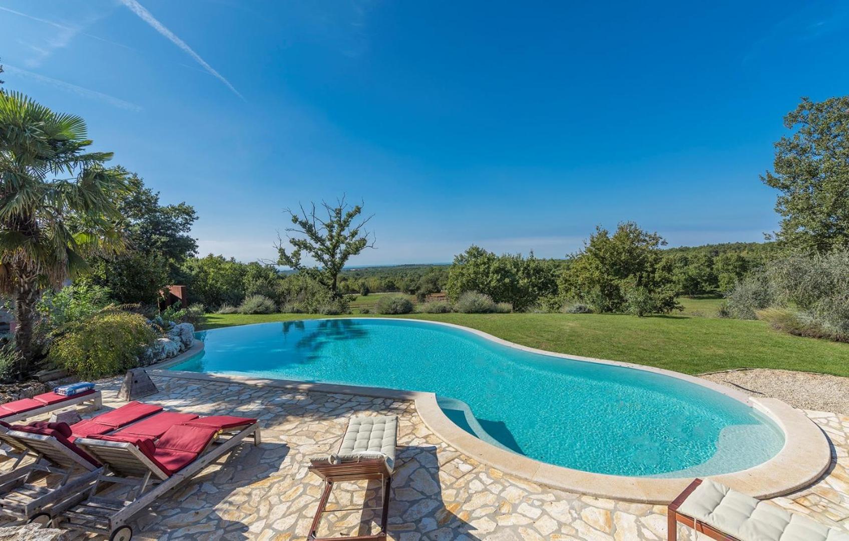 Villa zu den Drei Eichen-Barat view 3