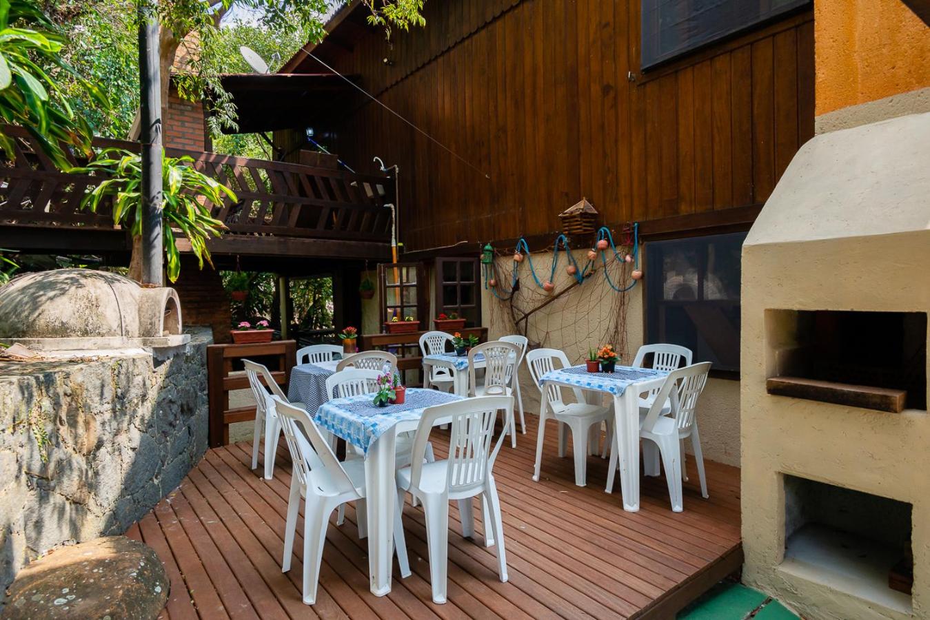 Sunset Strip Eco Apartments