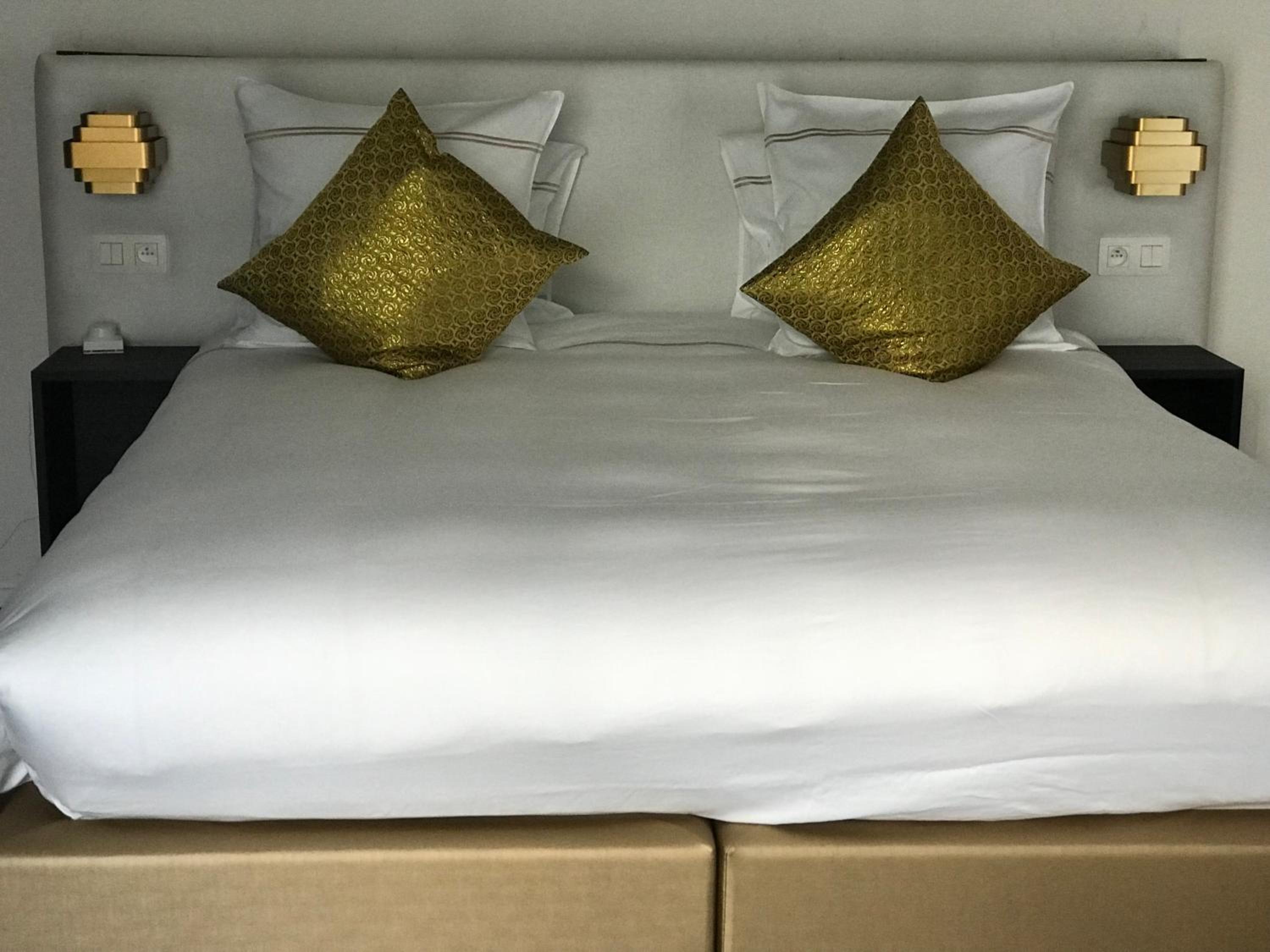 Koto Garden Suites