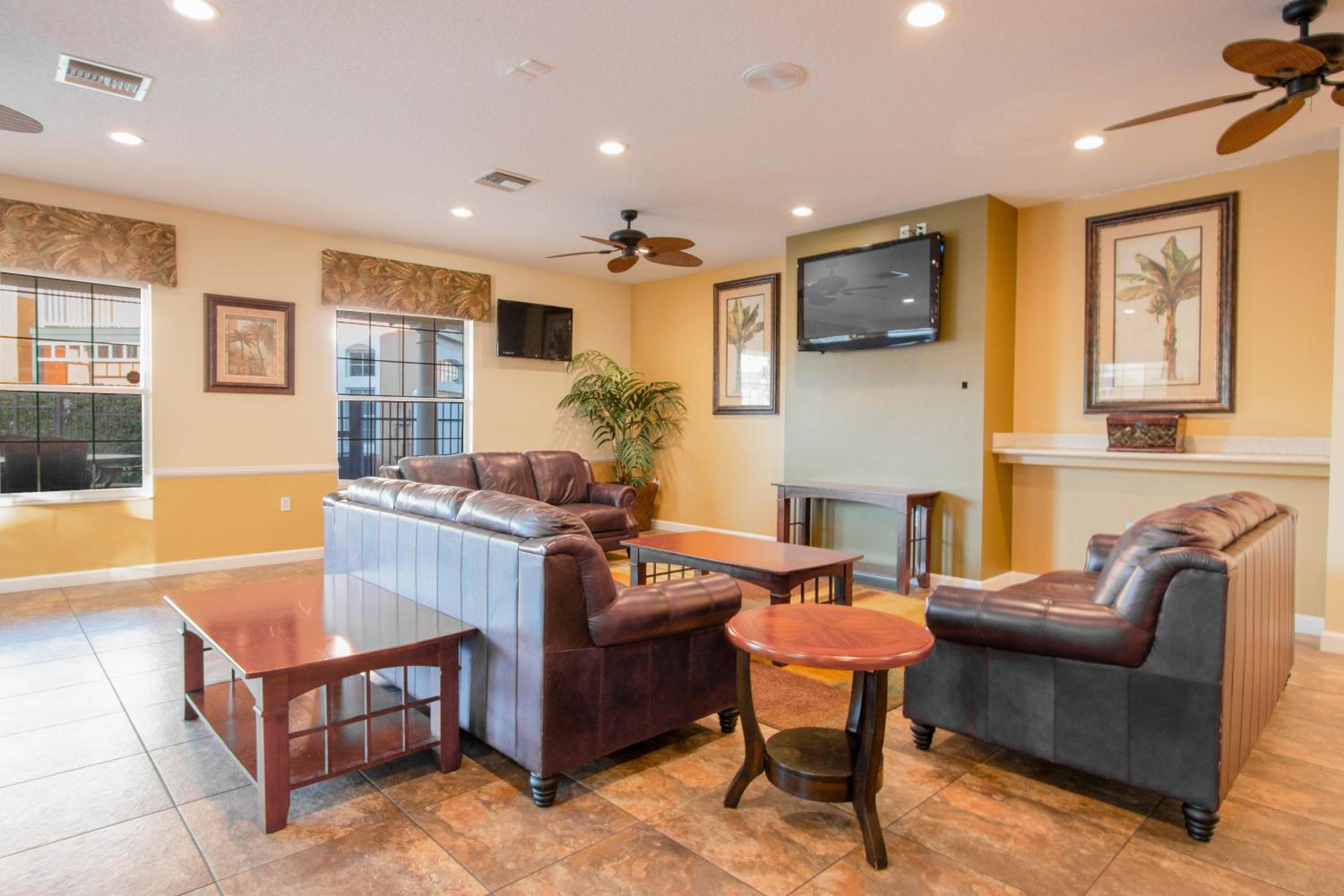Berkley Lake Townhomes, Foto 19