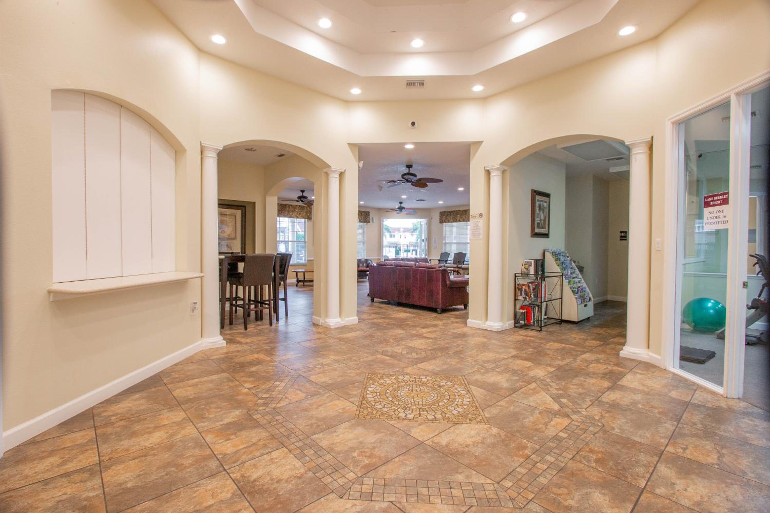 Berkley Lake Townhomes, Foto 44