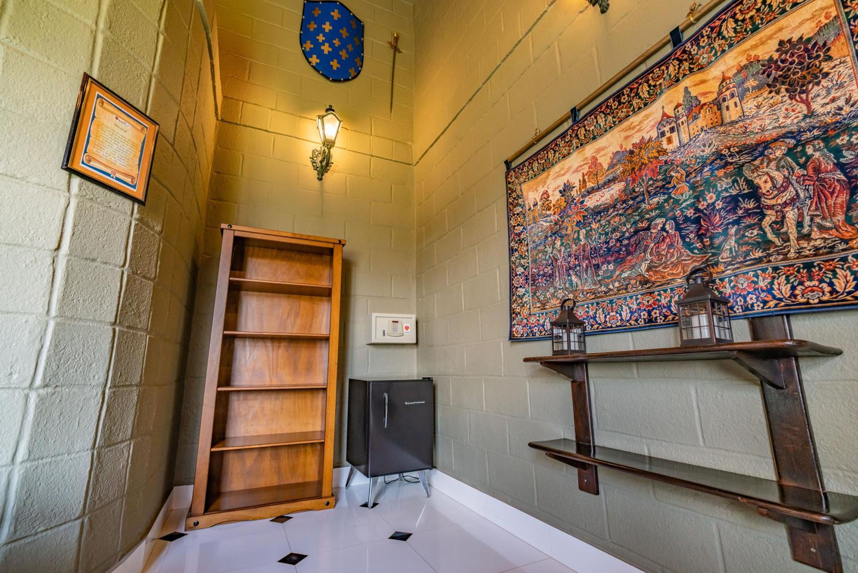 Pousada Camelot Inn