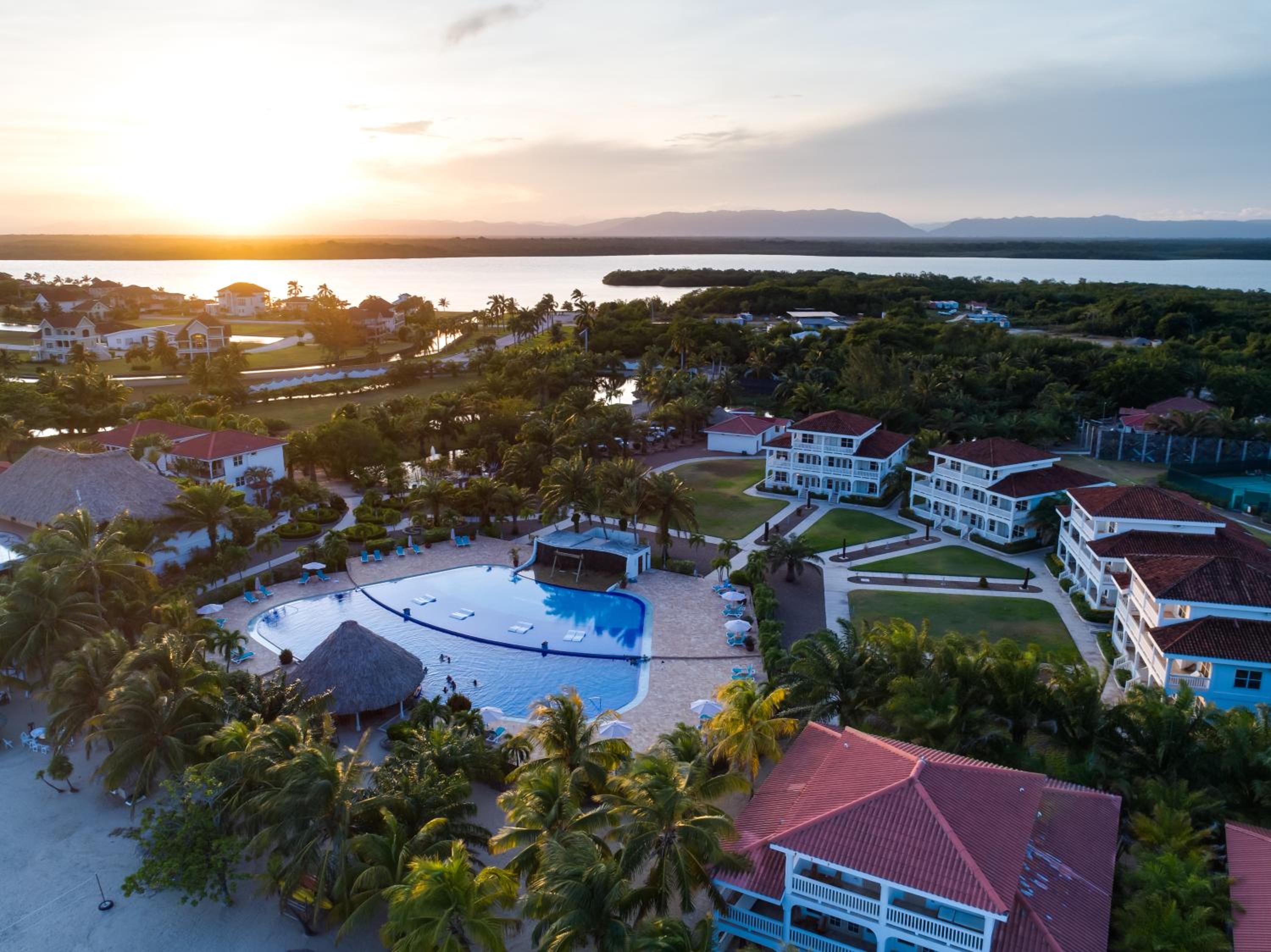 Placencia Resort