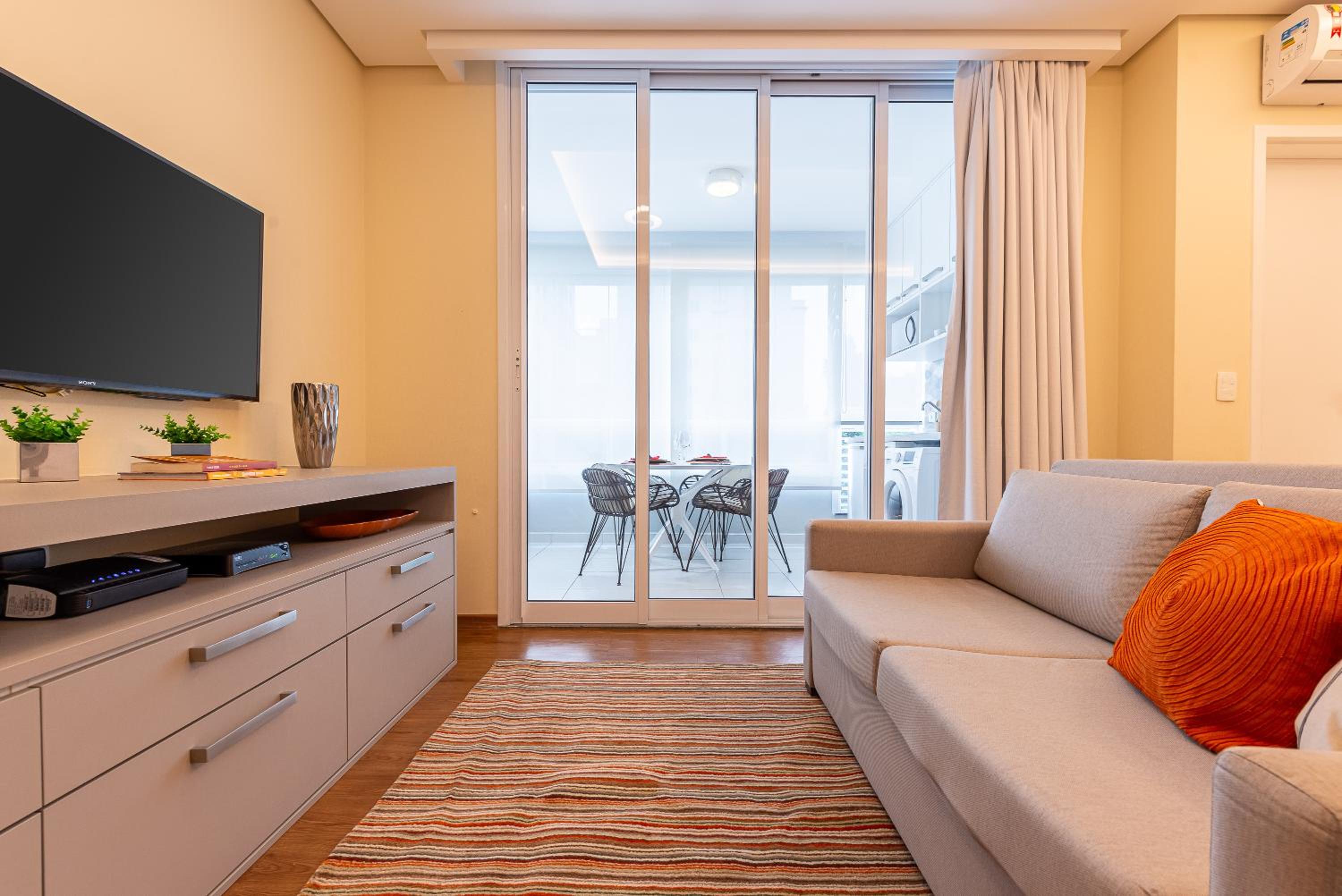 Be Paulista Apartamento 46 view 3