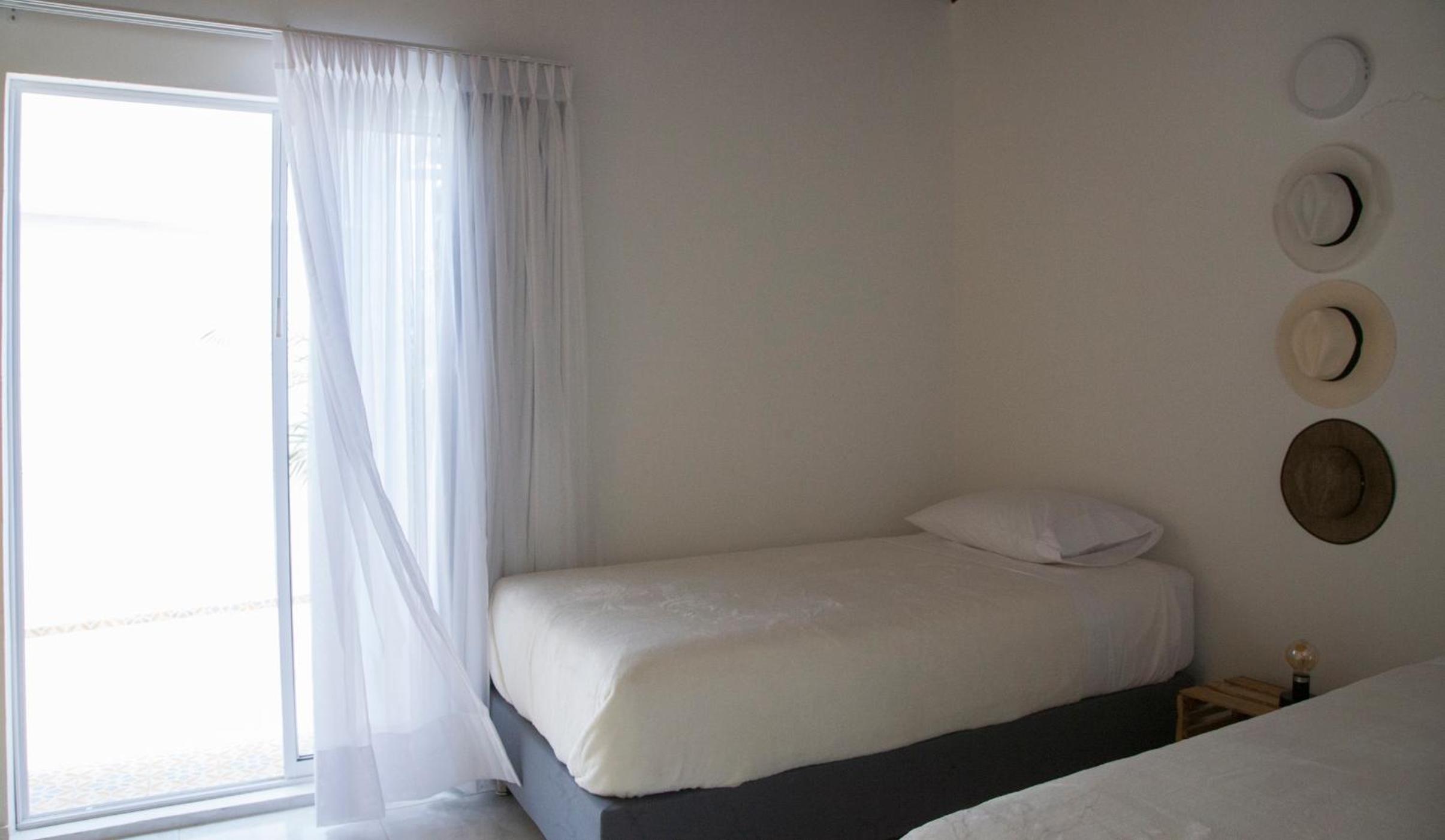 Apartamento remodelado en el mejor sitio del centro de Medellín Home Aris 401 view 4