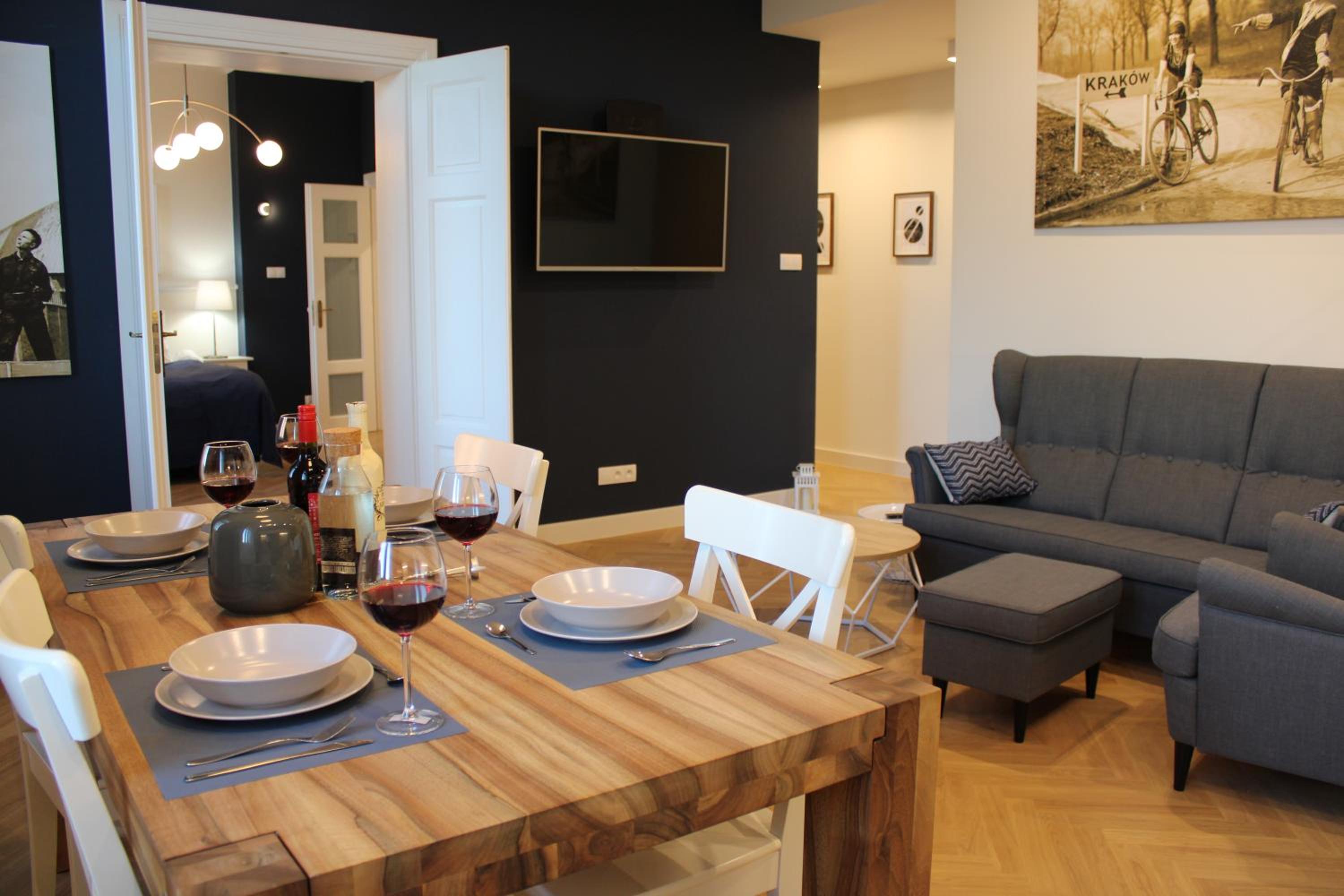 Dominican Square by Hashtag Apartments view 5