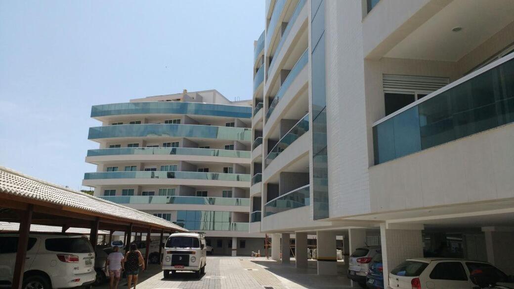 Apartamento TOP pertinho da Praia Grande T796