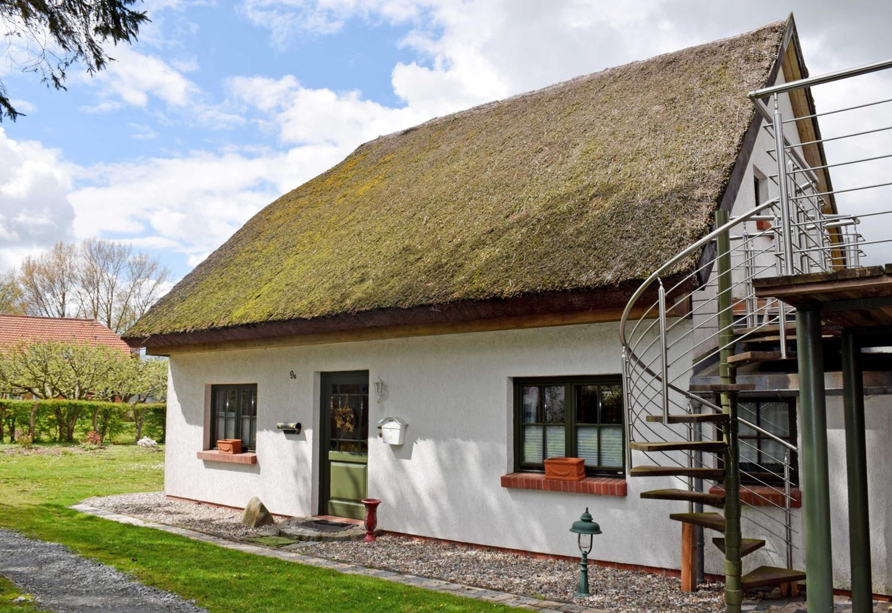 Ferienhaus und _wohnung unterm Ree view 5
