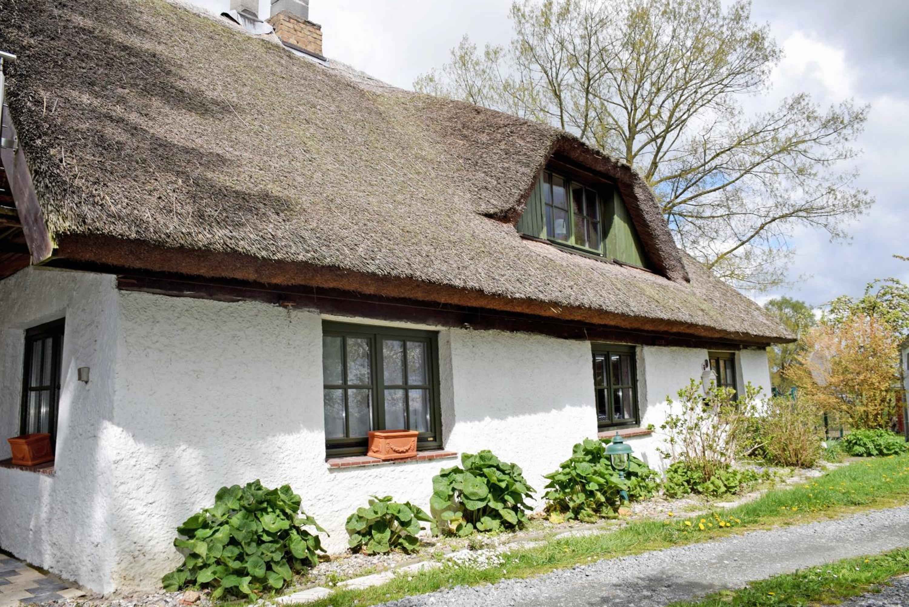 Ferienhaus und _wohnung unterm Ree view 4