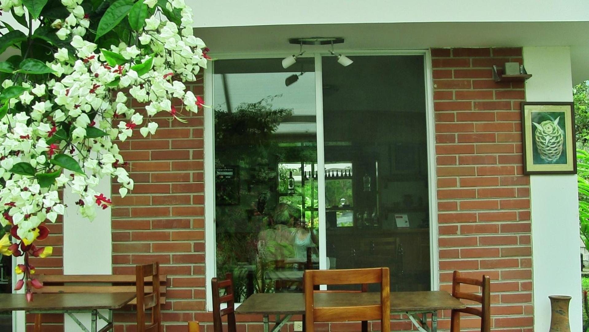 Photo 18