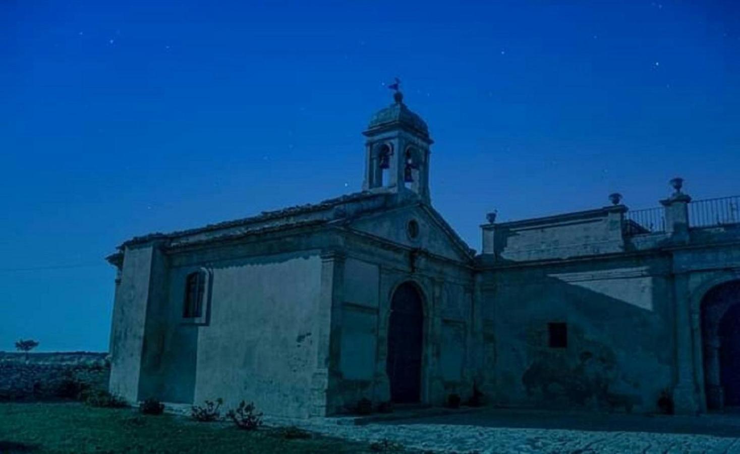 Photo 64