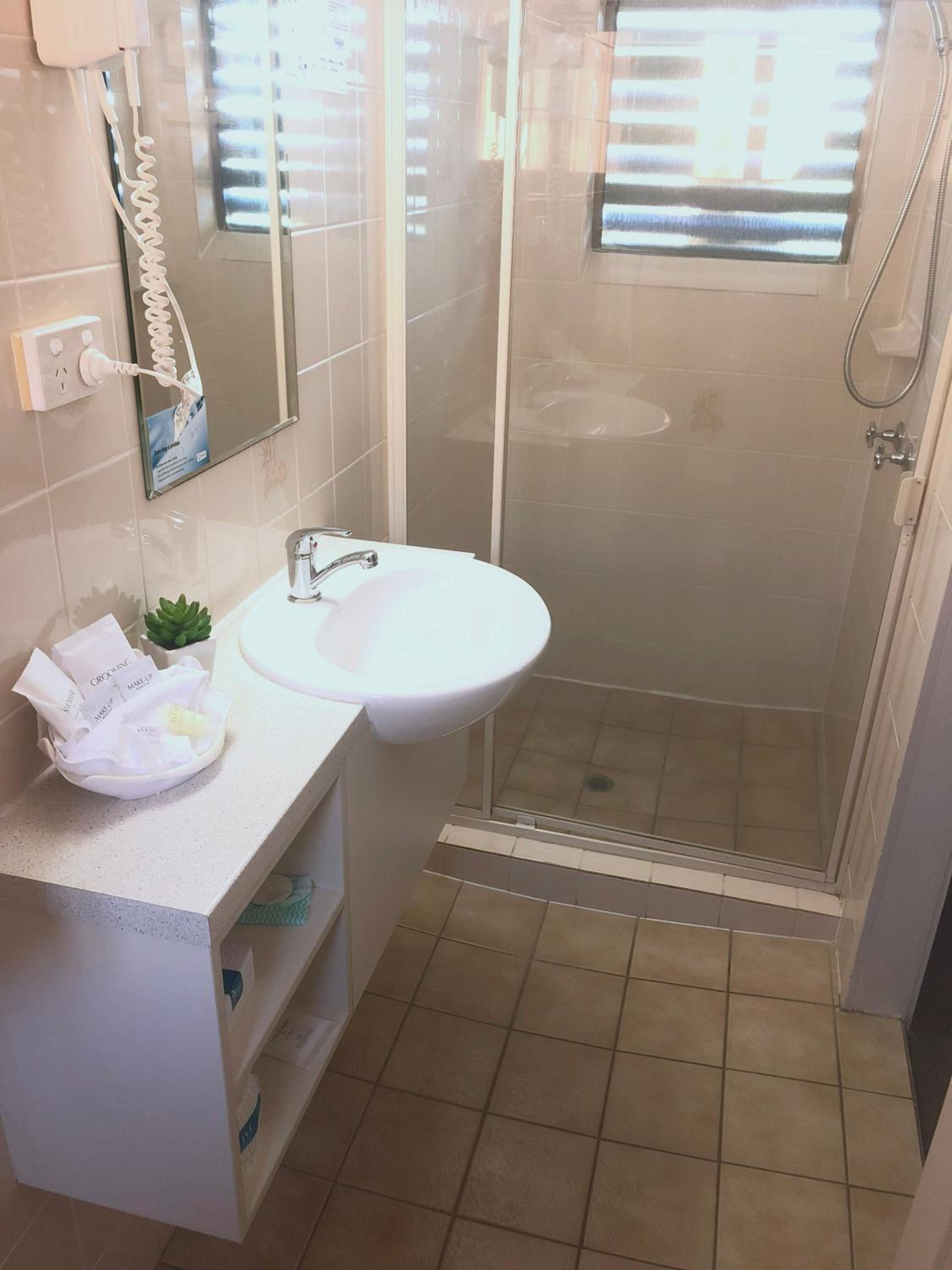 City Motor Inn