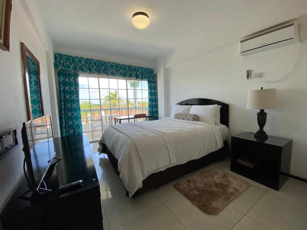 Match Resort - Property Image 1
