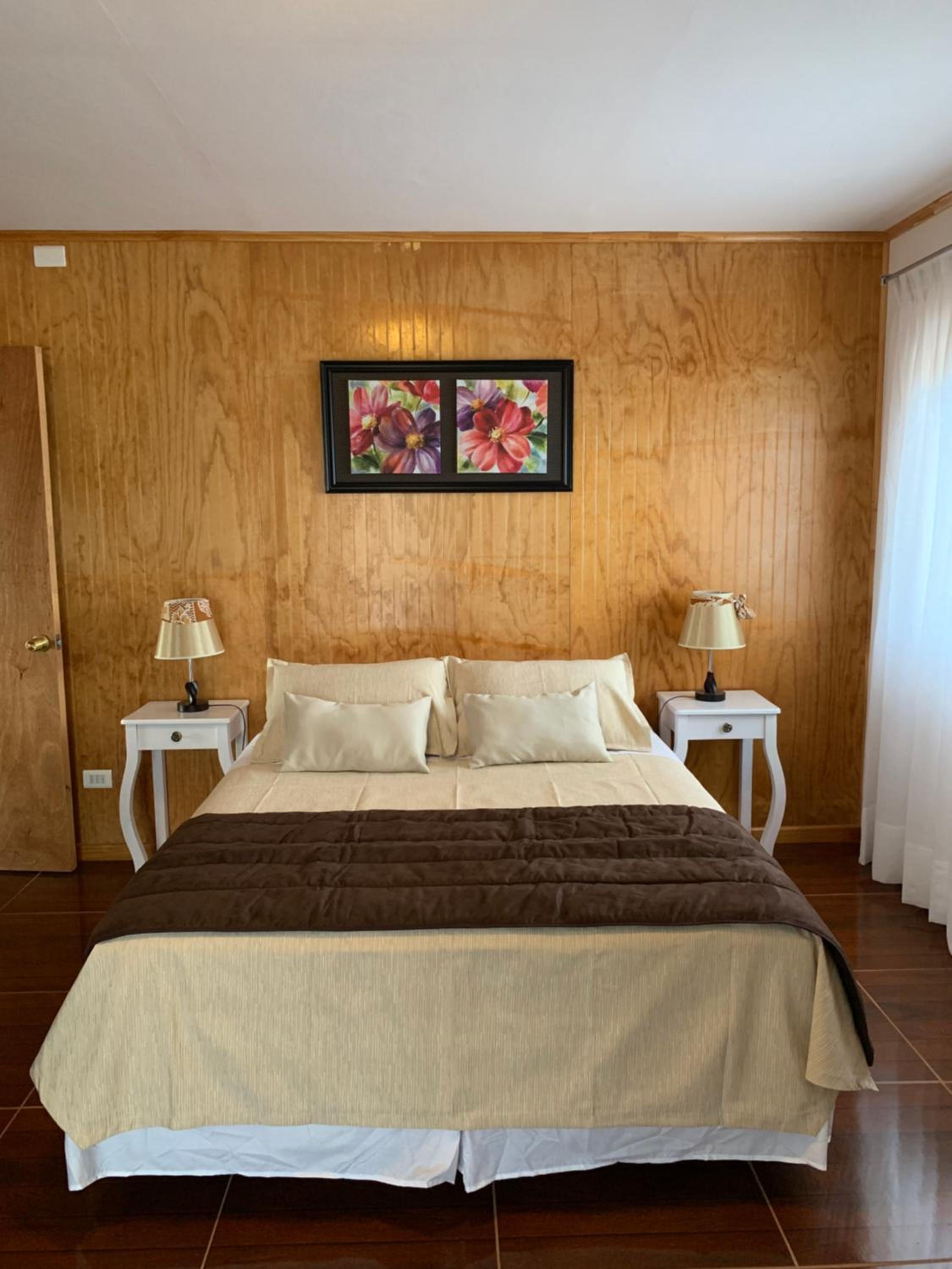 Teanehi Bed & Breakfast