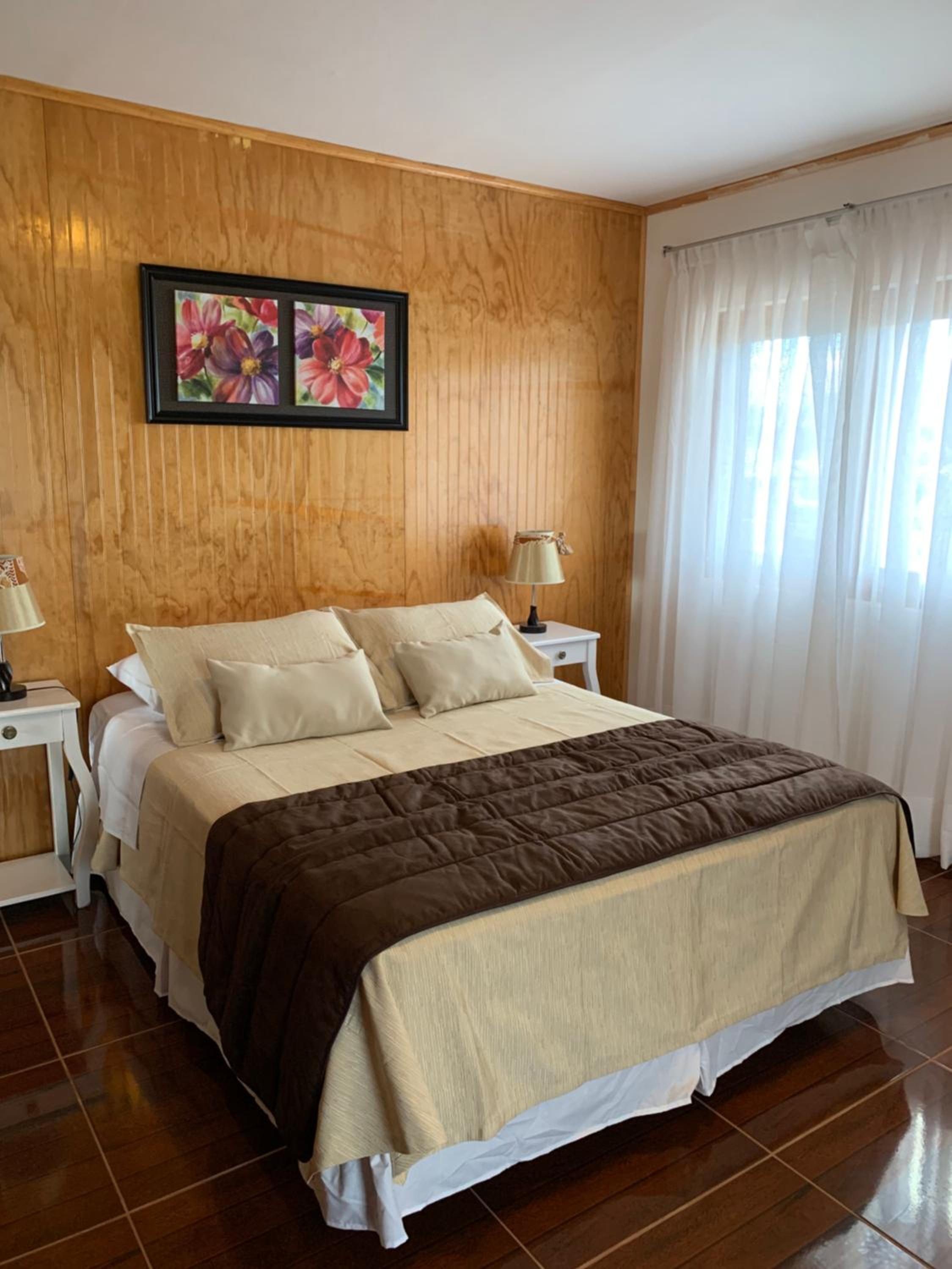 Teanehi Bed & Breakfast