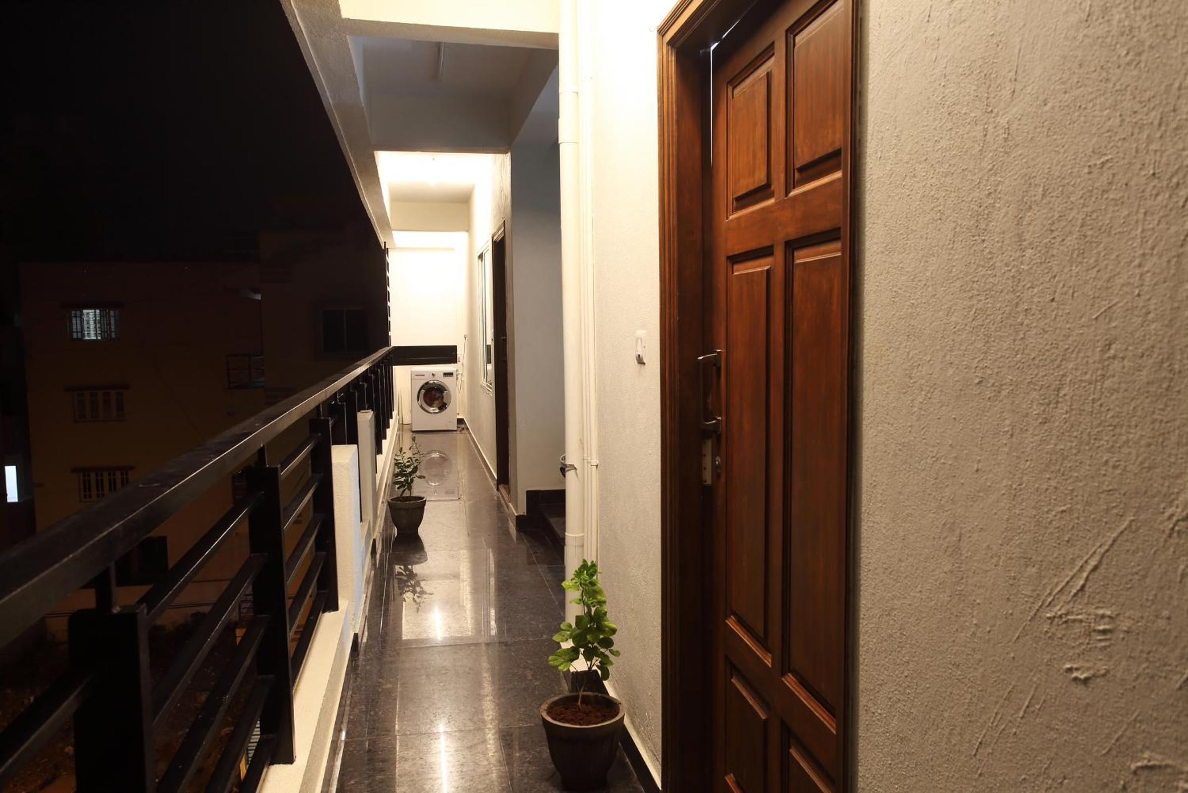 Photo 33