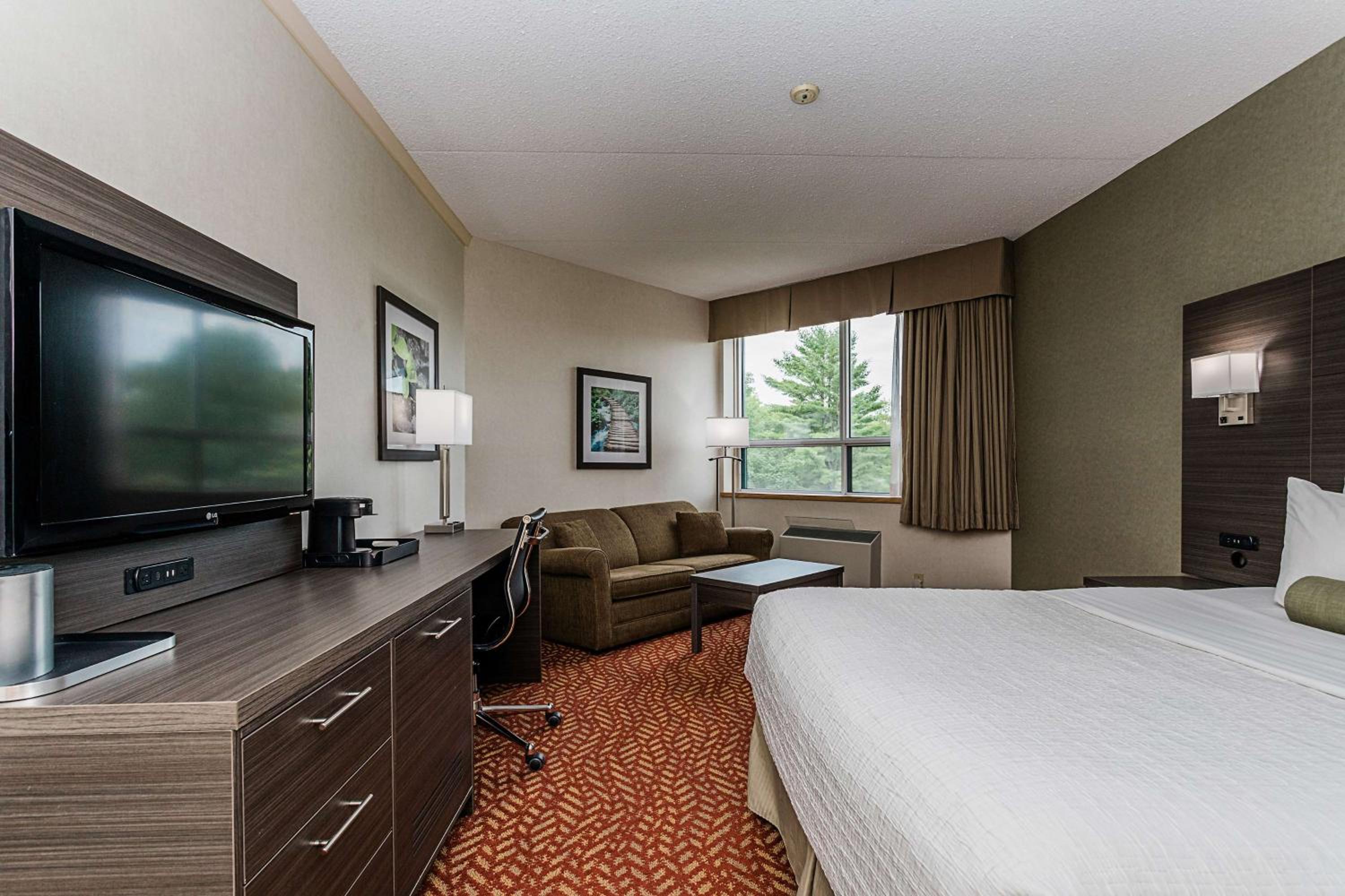 Best Western Inn On The Bay