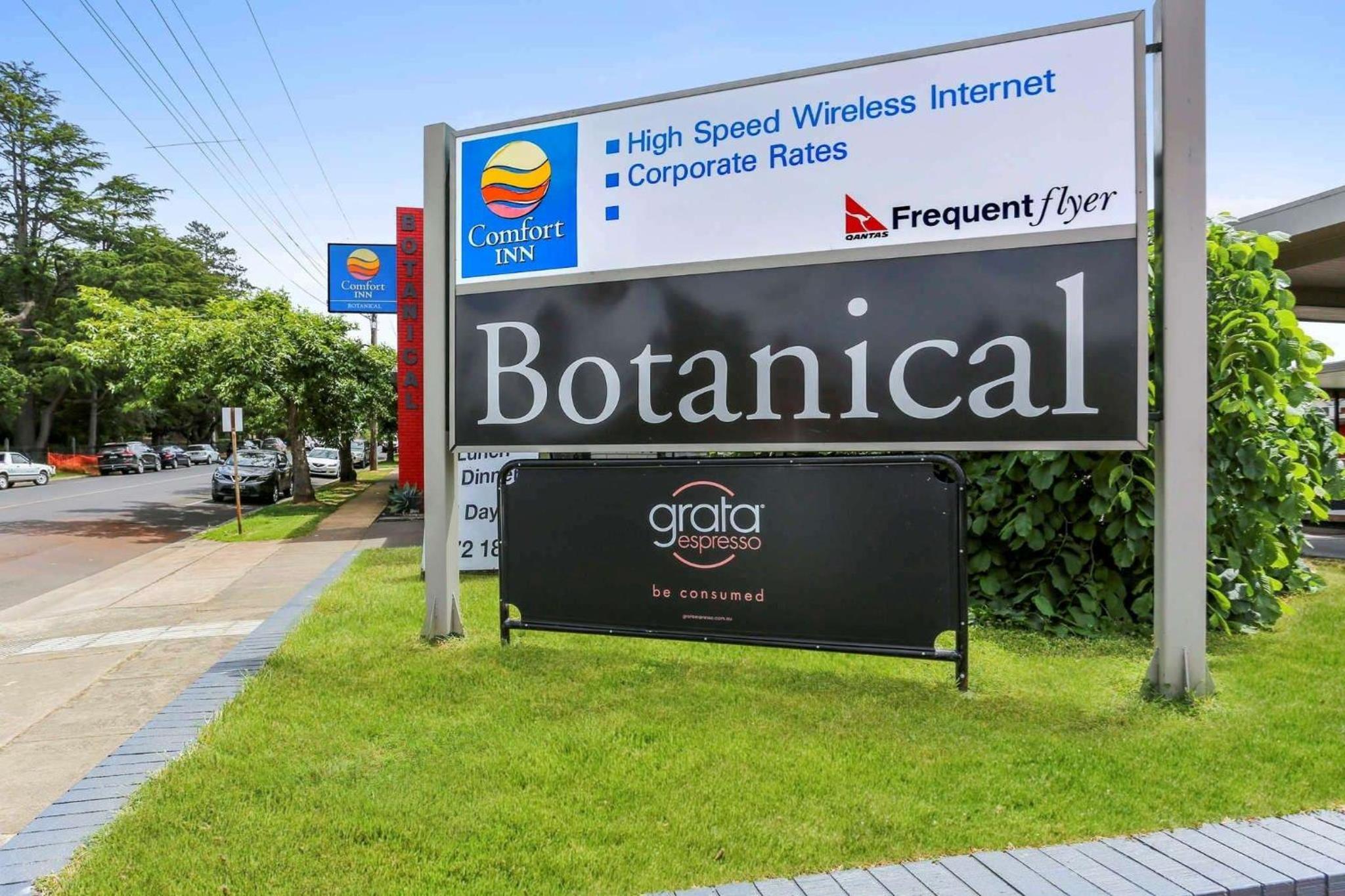 Hamilton Vacations - Botanical Hamilton - Property Image 3