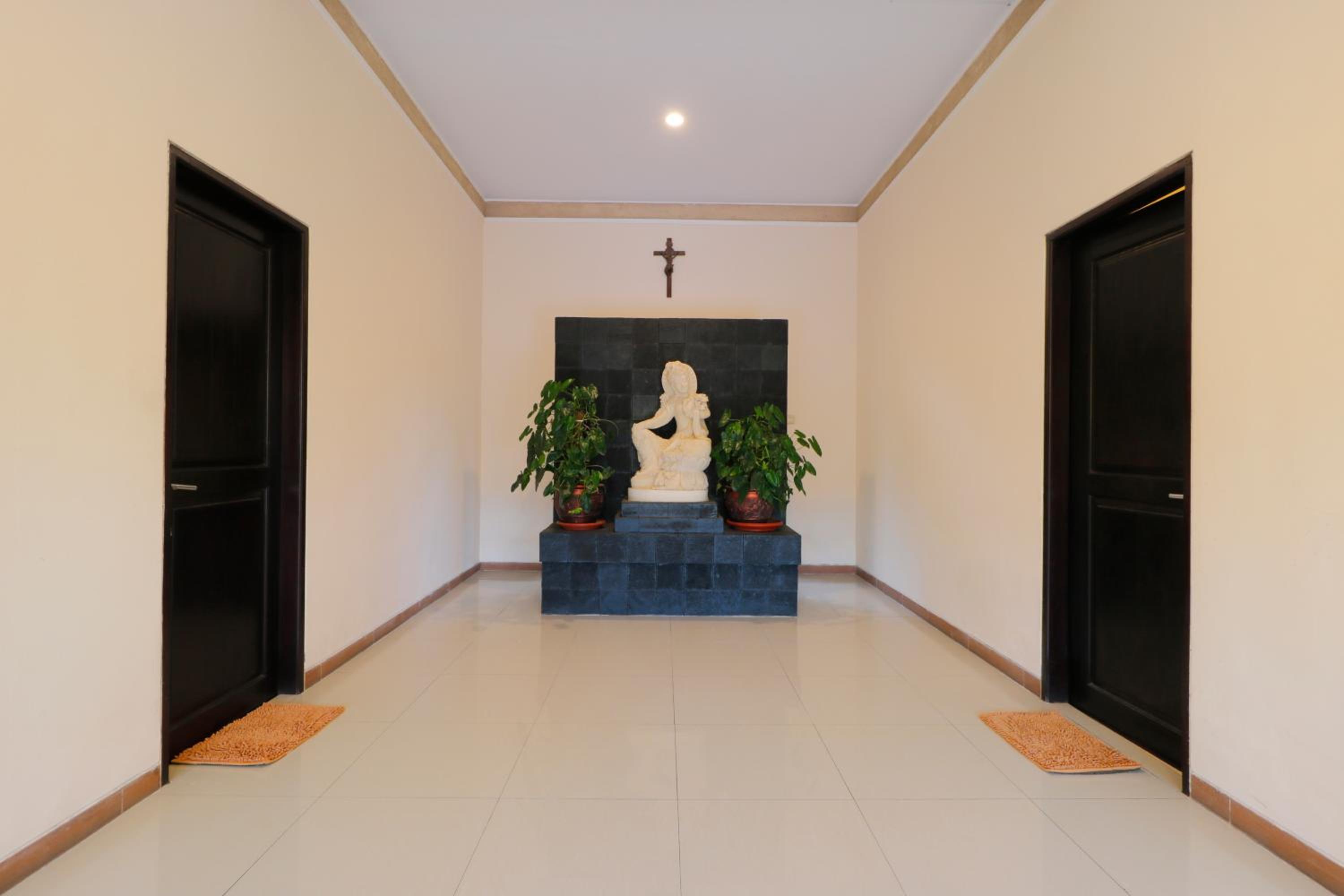 Heliconia Villa
