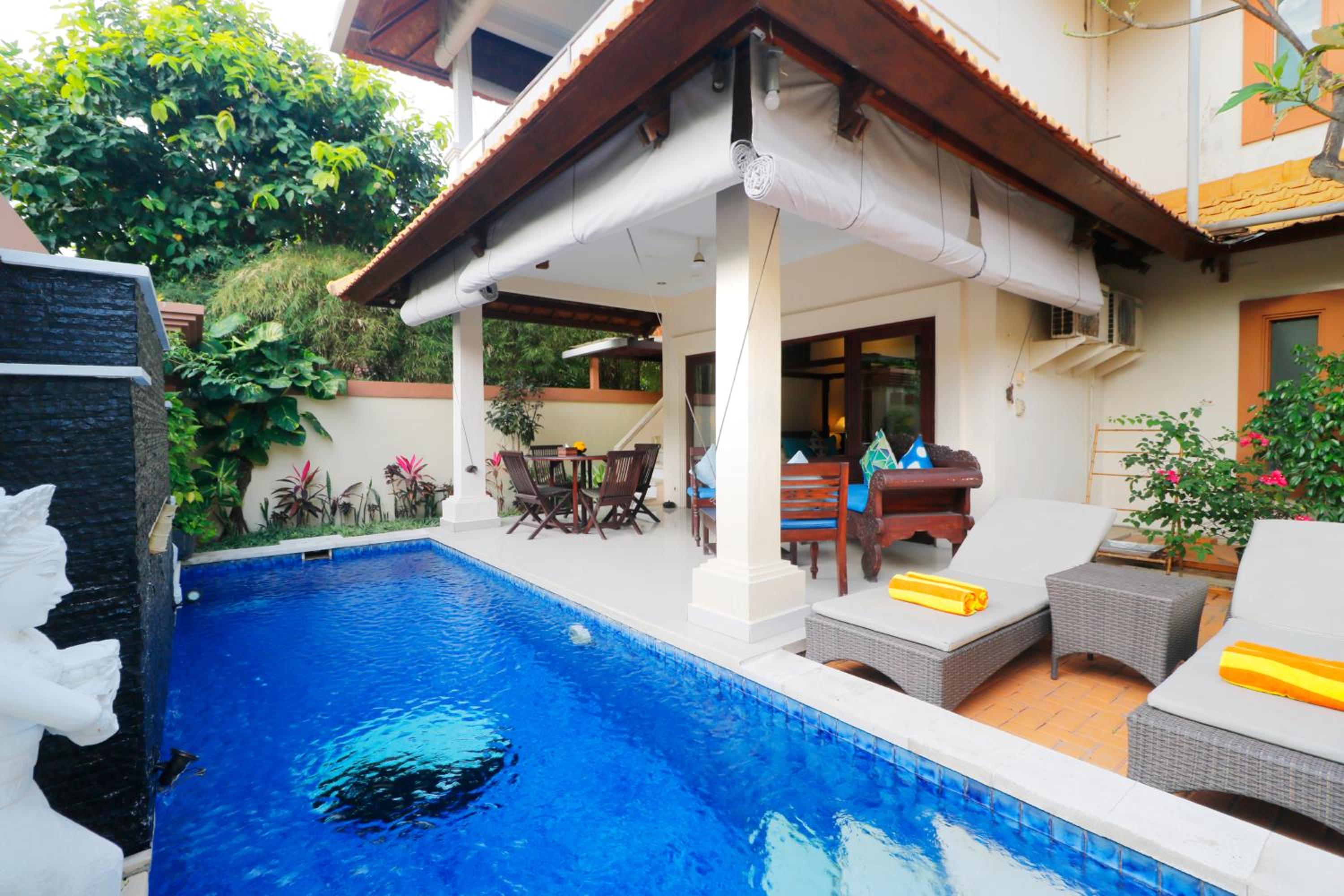 Heliconia Villa