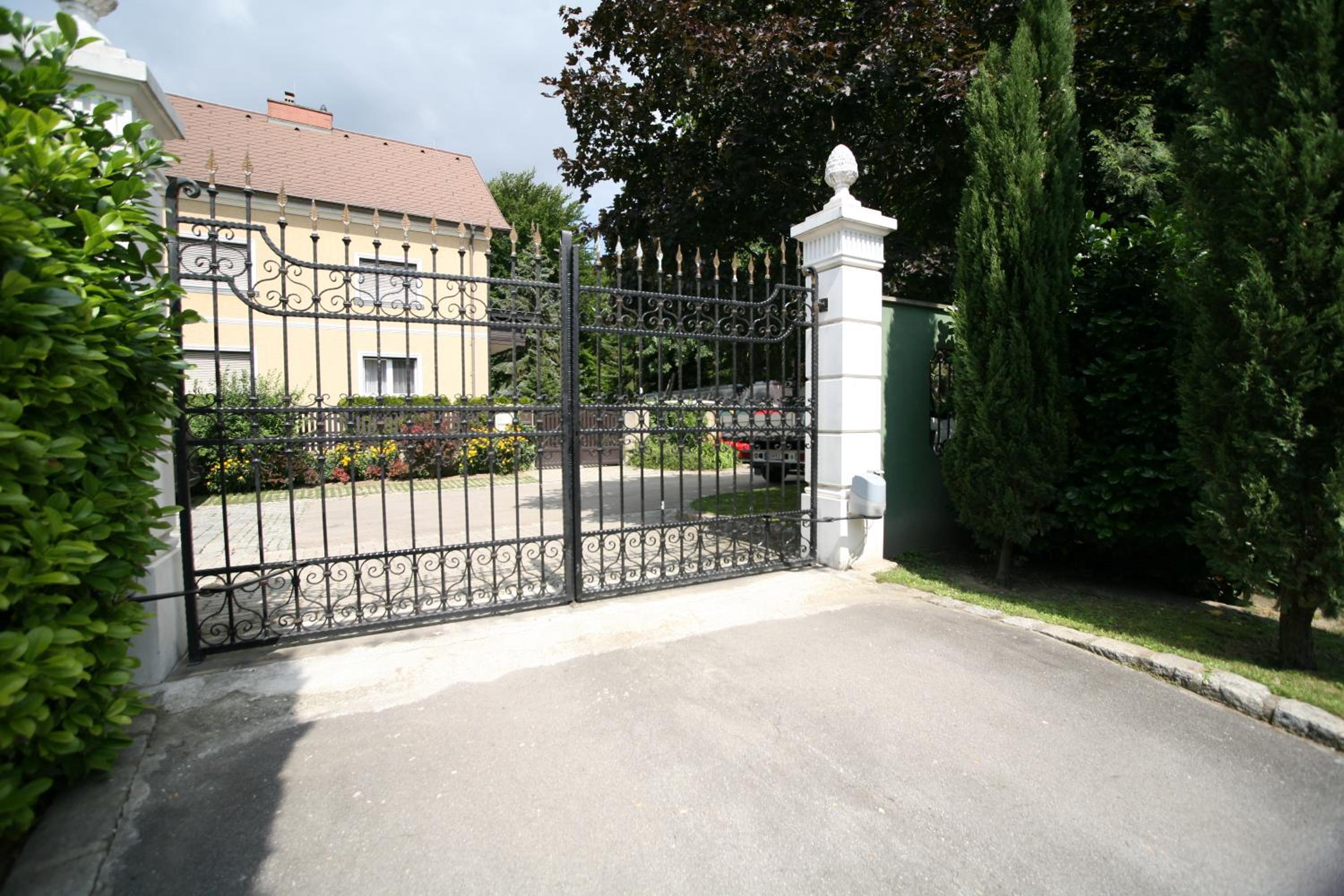 Villa-Angelina