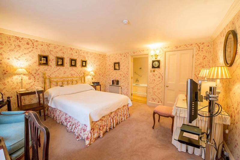 Aylesbury Vacations - Hartwell House  Spa - Property Image 10