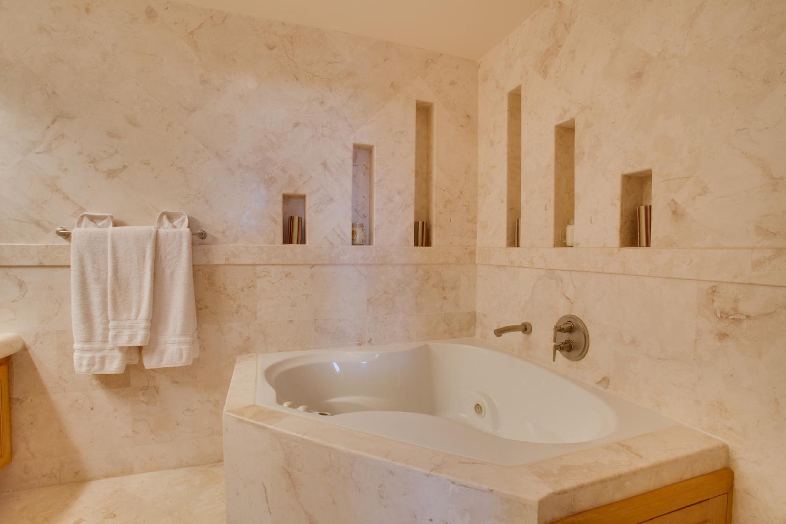 Belizean Cove Estates Beachfront Villas