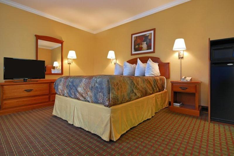 Rodeway Inn Killeen near Fort Hood