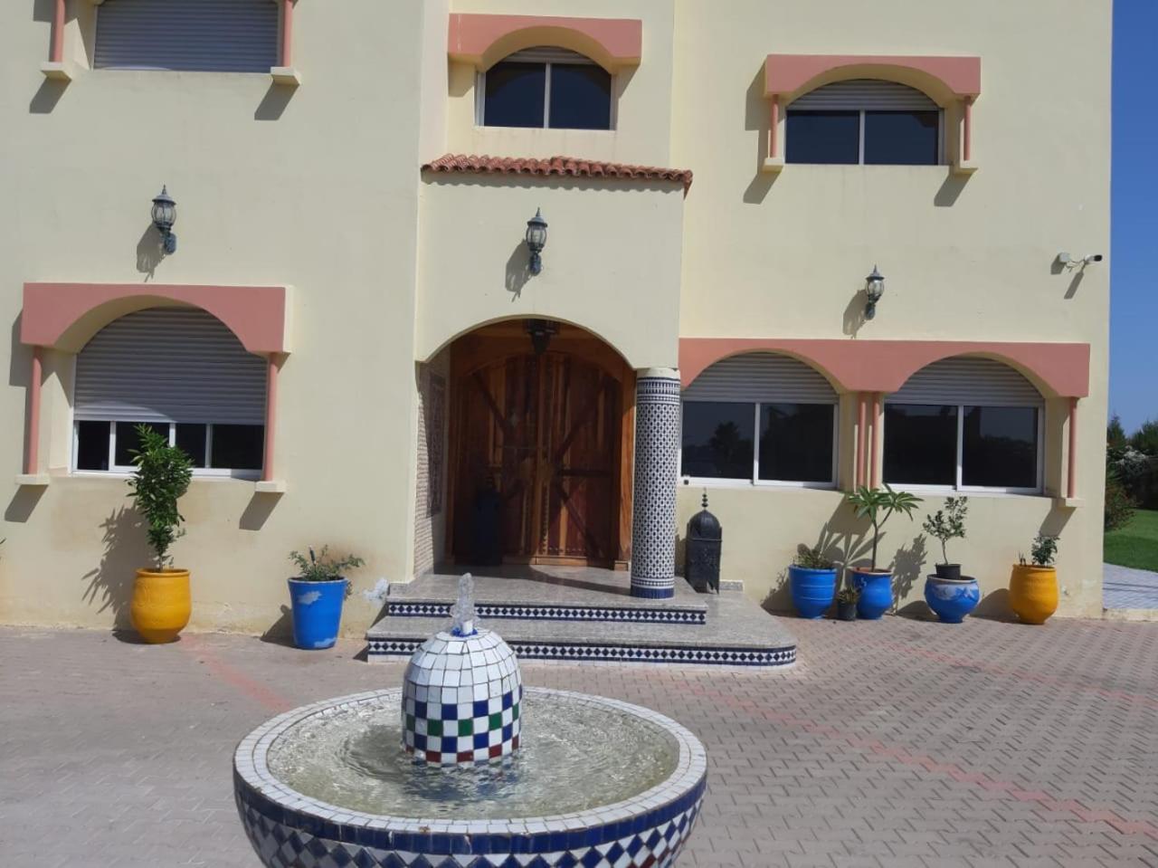 Riad TANJIL photo 26 of 57