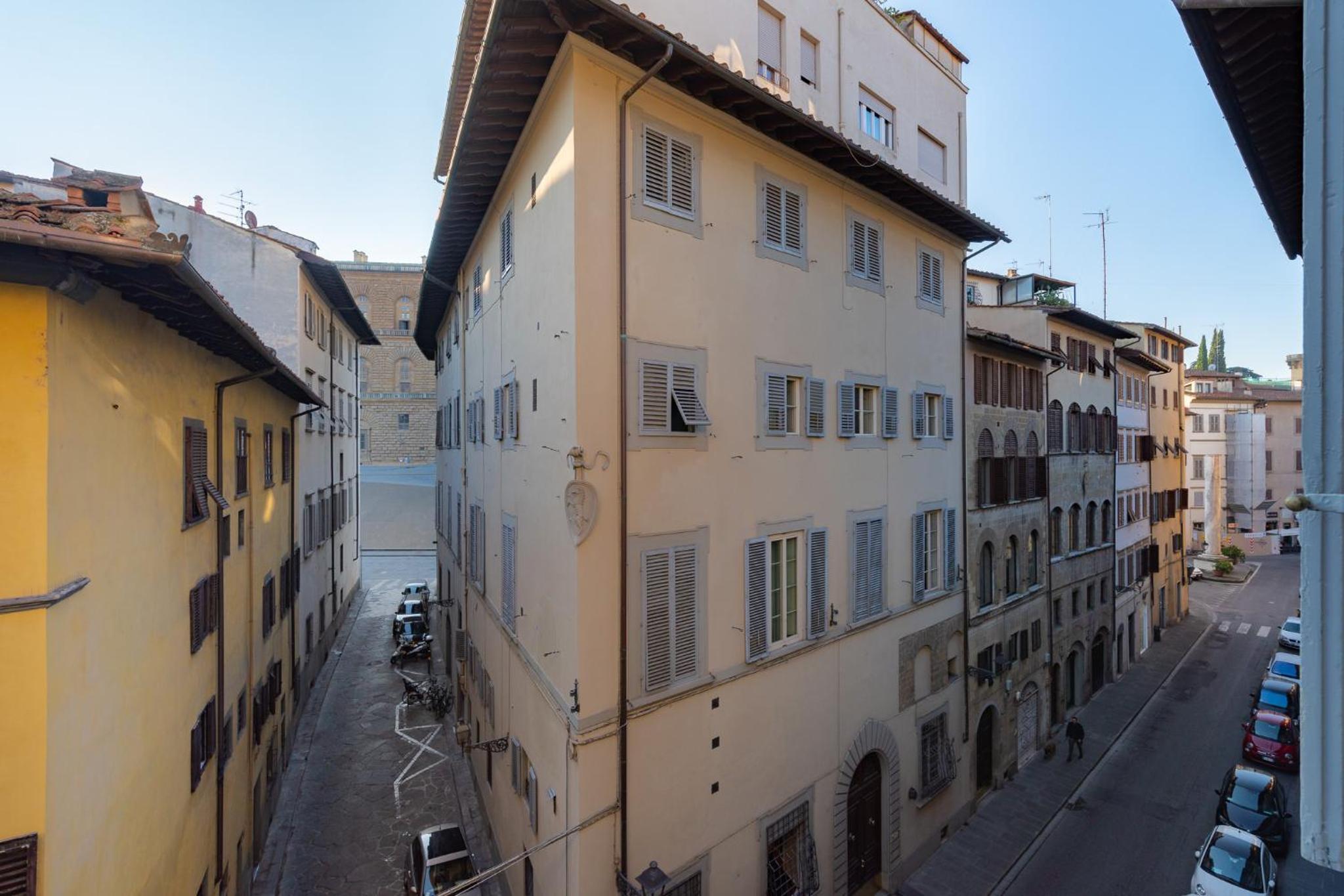 PURE LUXURY IN OLTRARNO FLORENCE