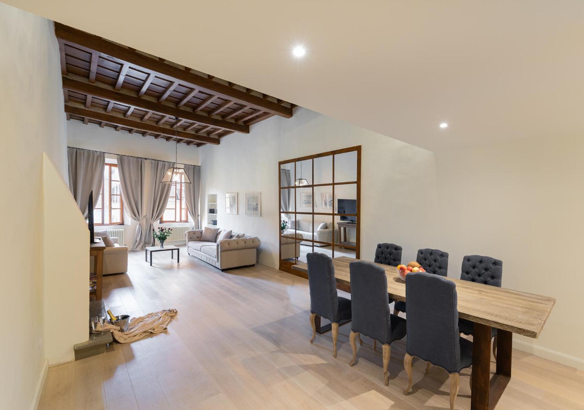 PURE LUXURY IN OLTRARNO FLORENCE