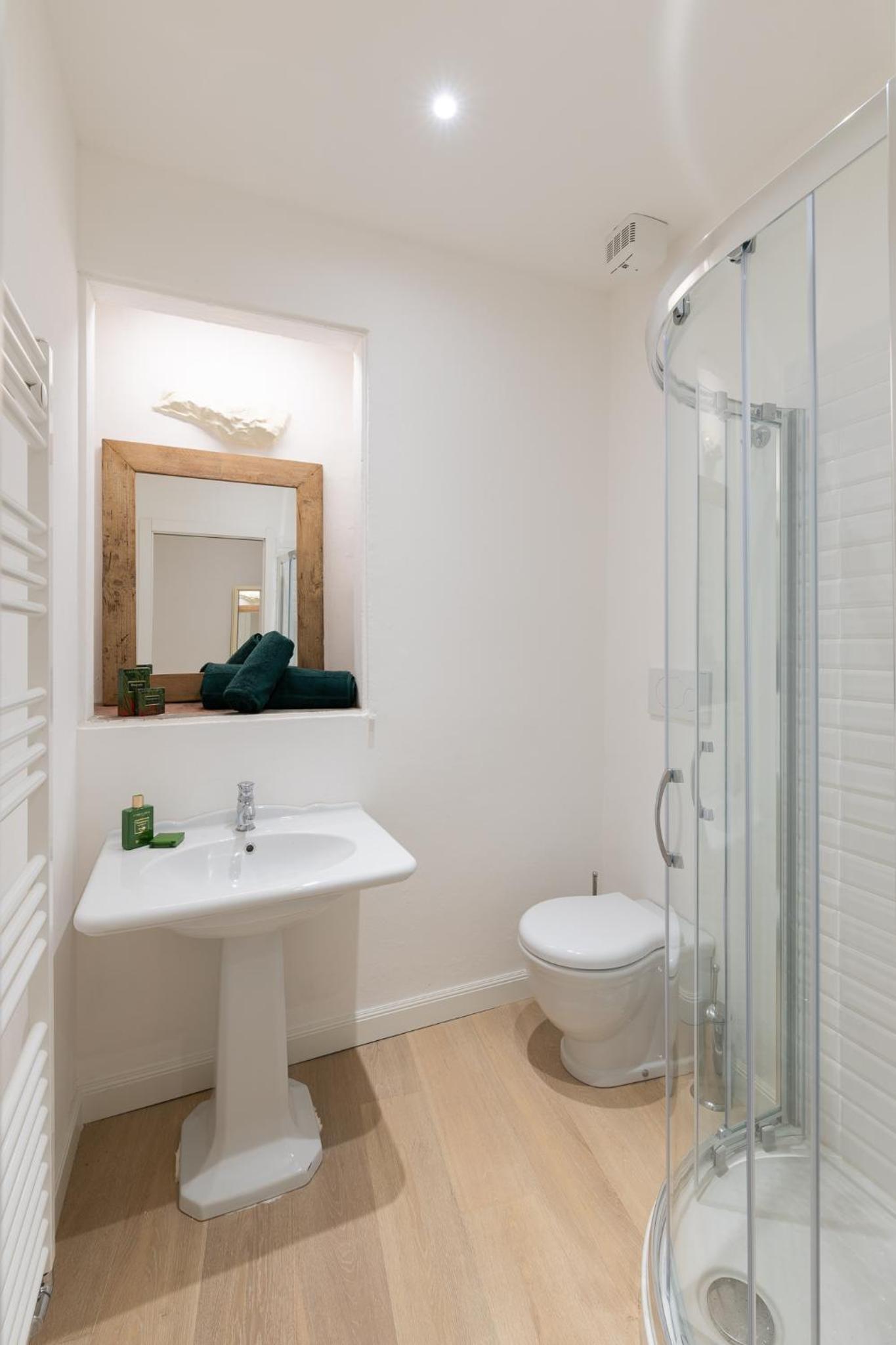 PURE LUXURY IN OLTRARNO FLORENCE