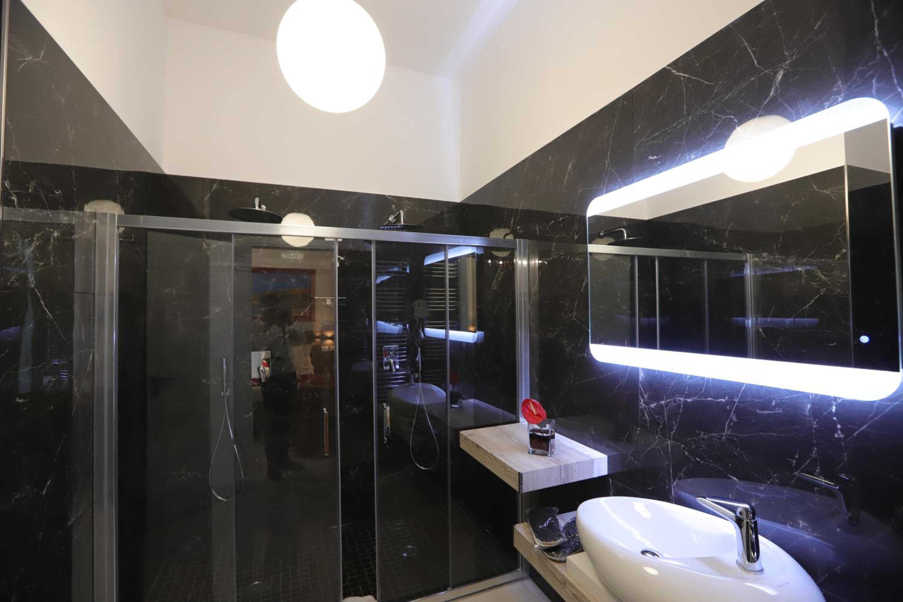 Mecla Suites
