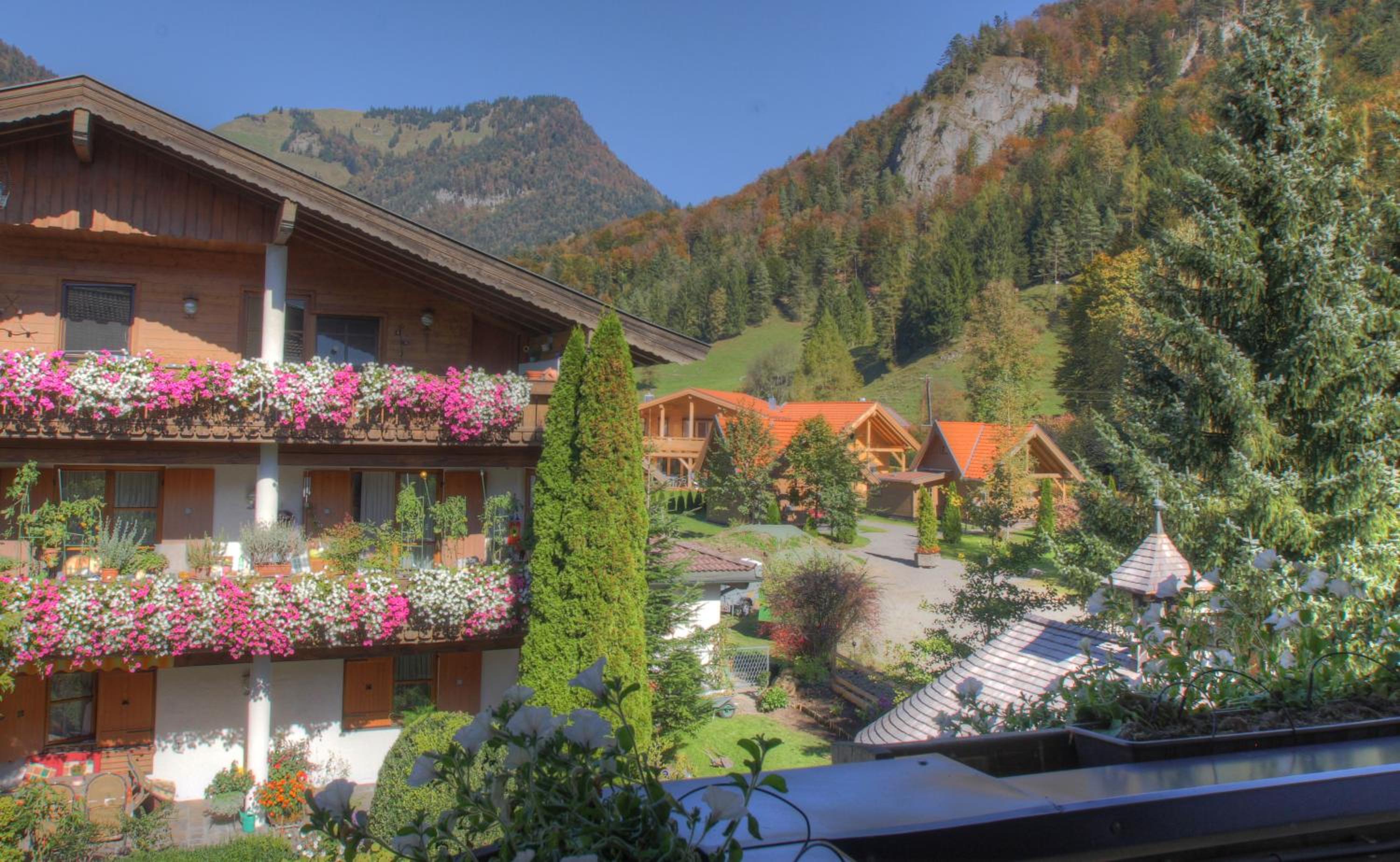 Mountain Inn Chalets & Apartments