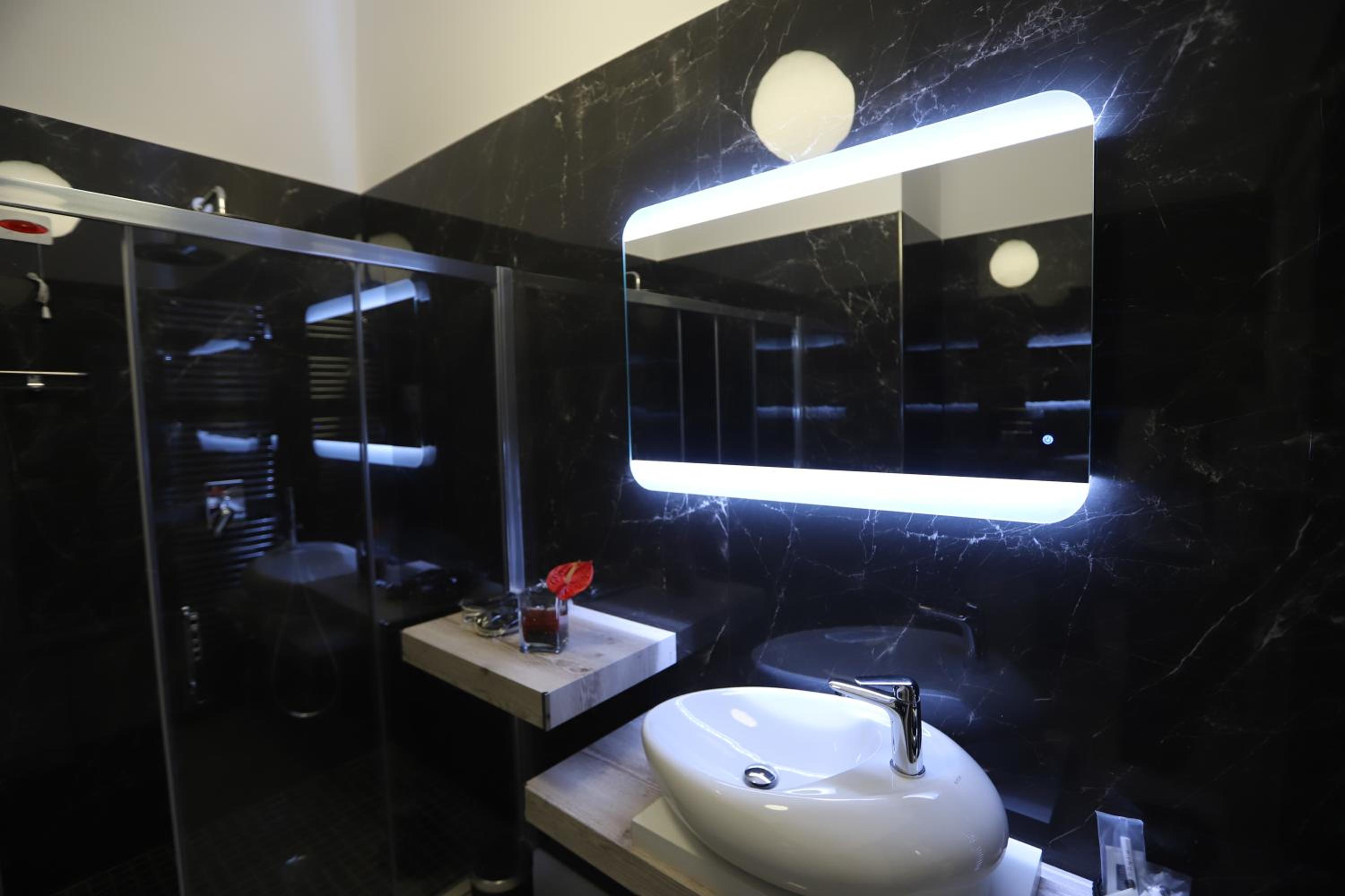 Mecla Suites