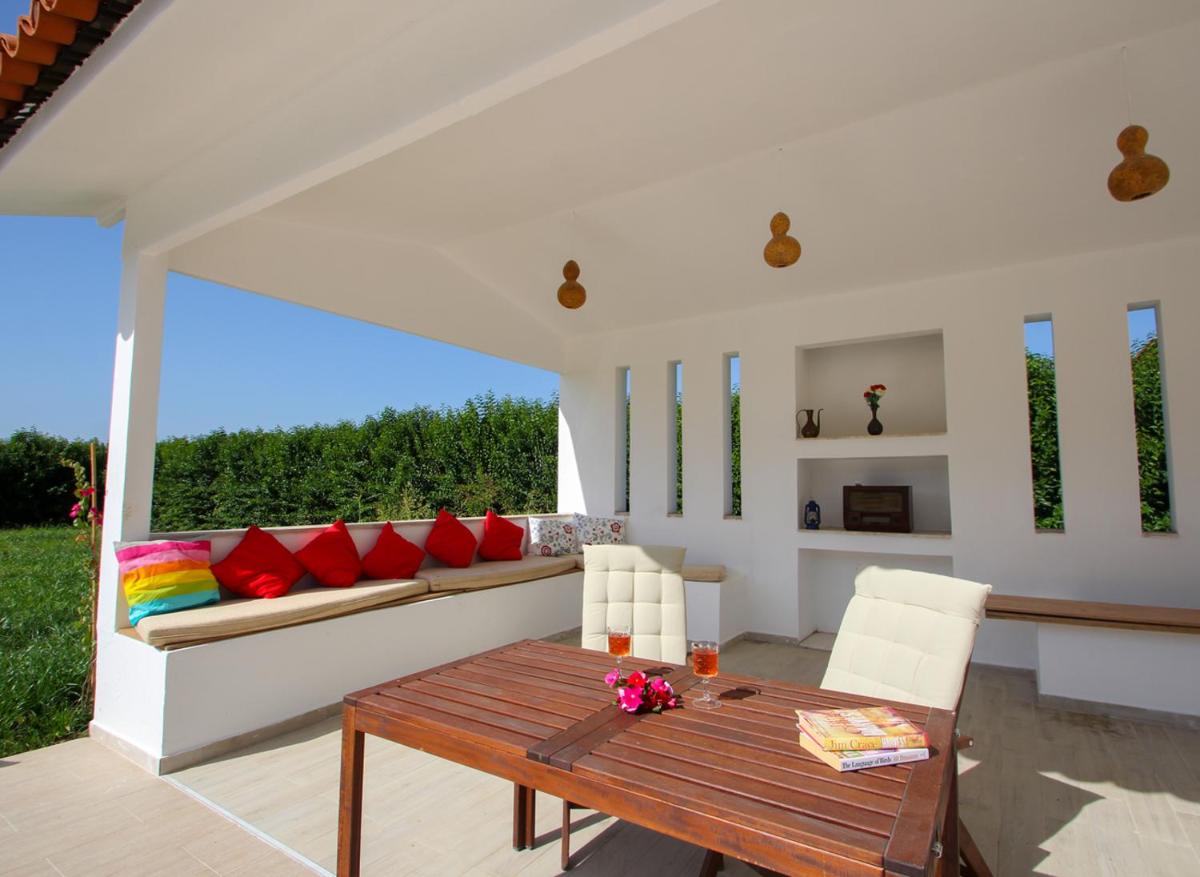 outdoor BBQ area