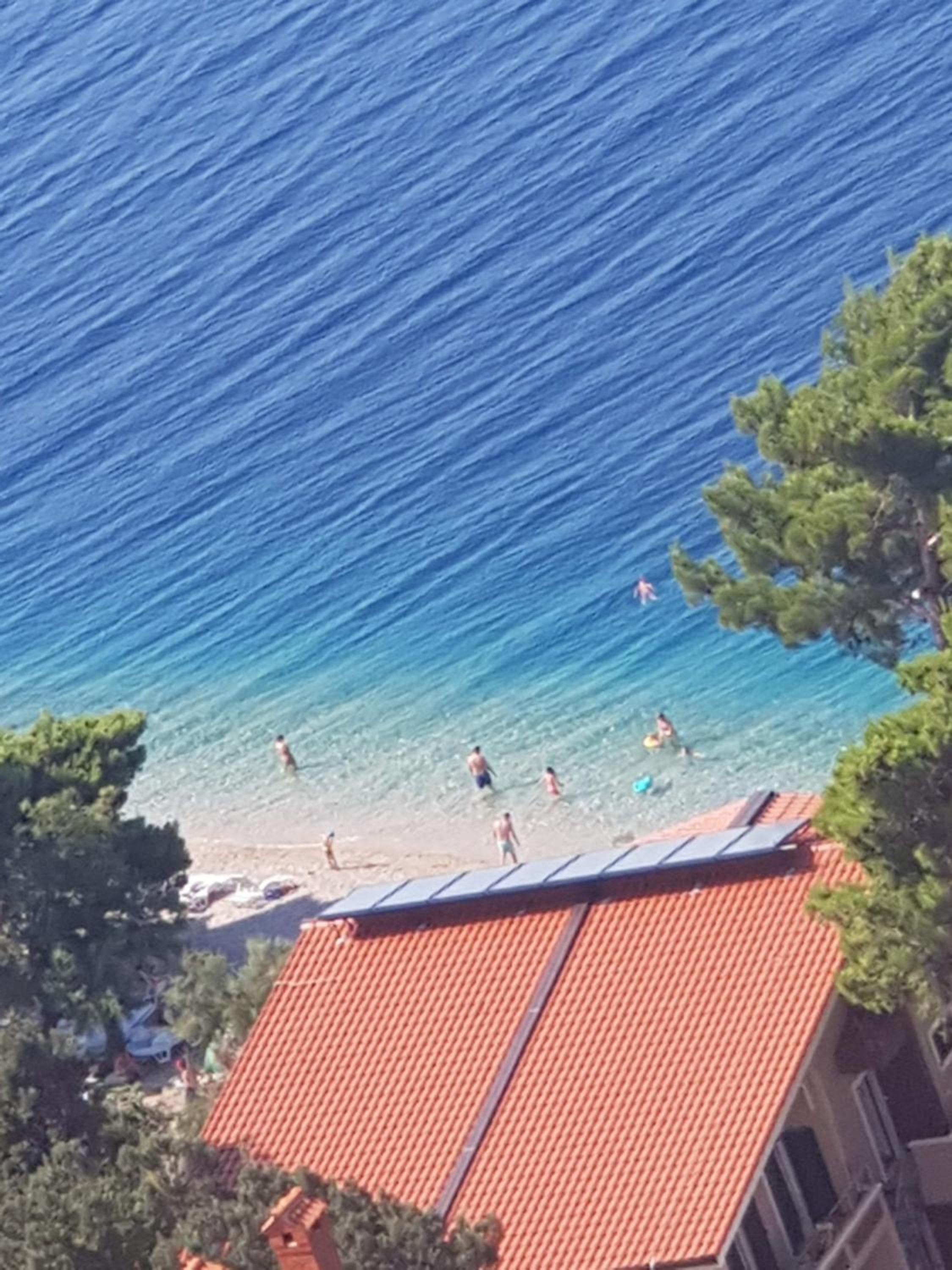Emi Villa Newly renovated villa 20 people view 4