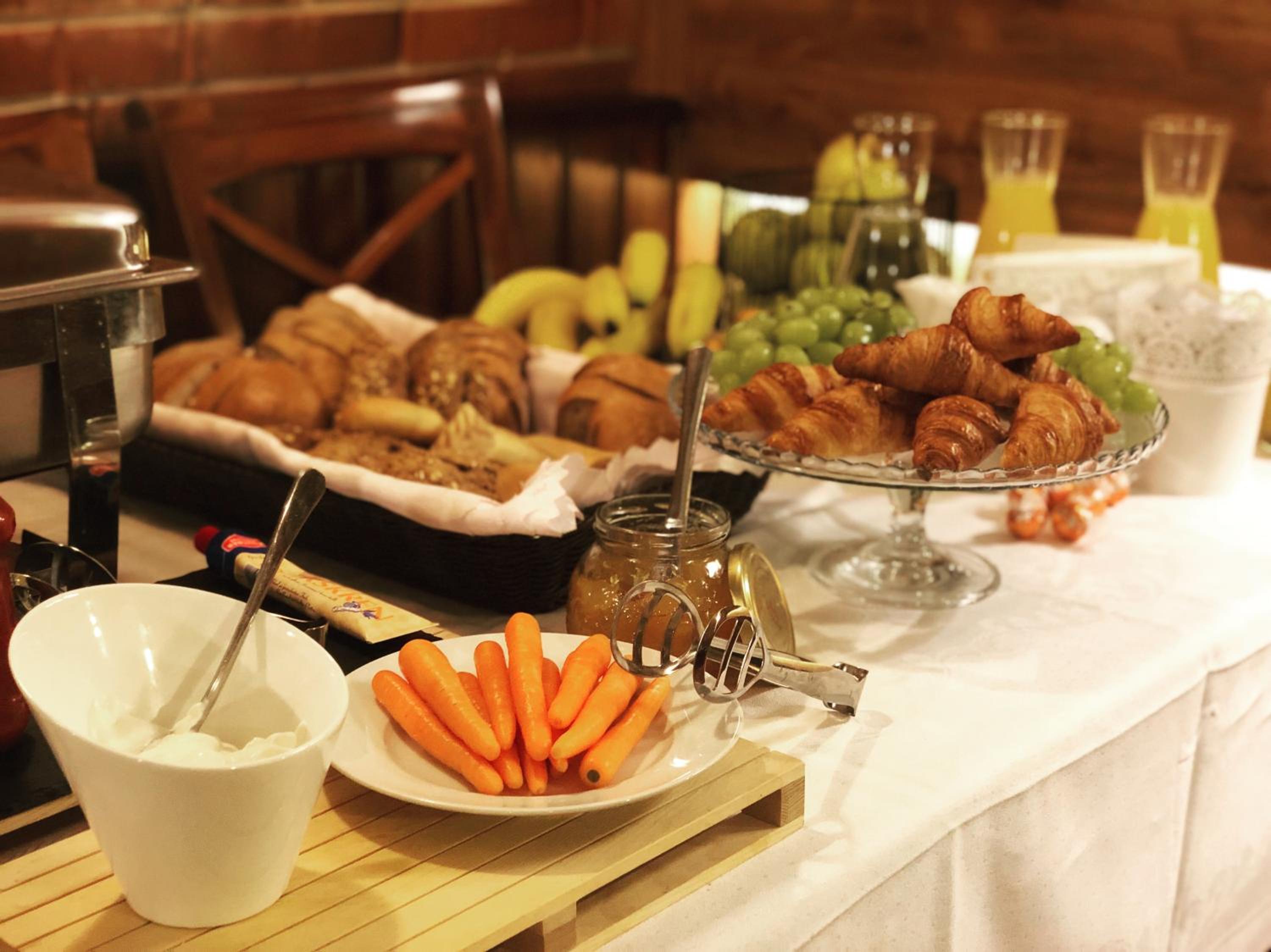RESTAURACE A PENZION U DOUBKŮ