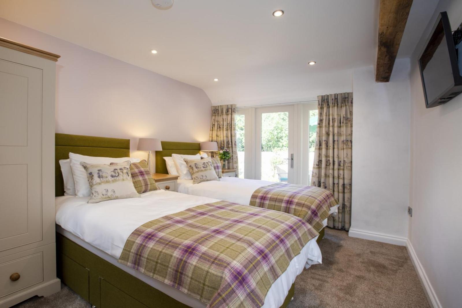 Thirley Cotes Farm Cottages