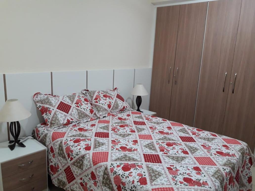 Apto com ar condicionado frente ao mar T9304