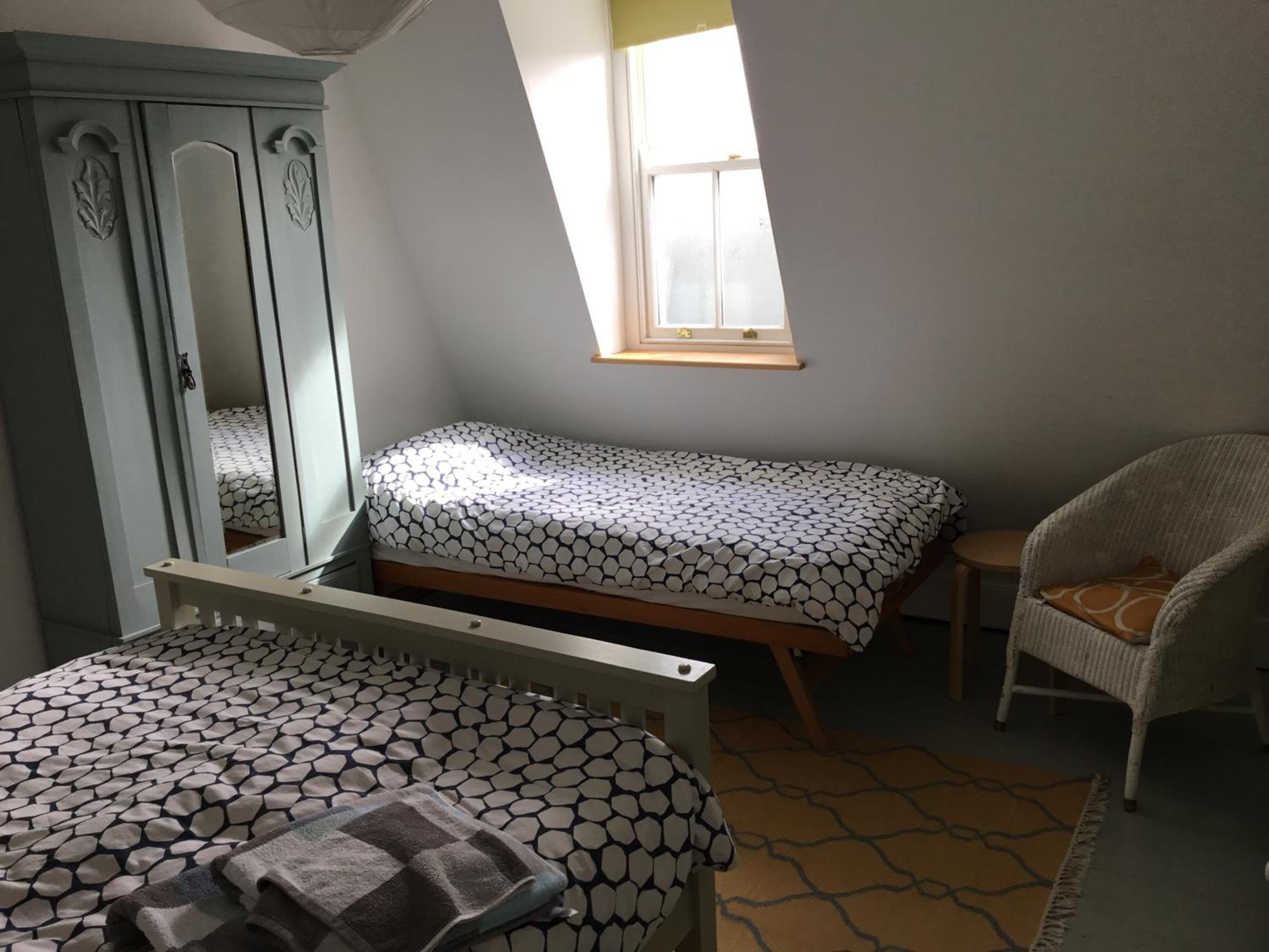 8a Spring Gardens view 3