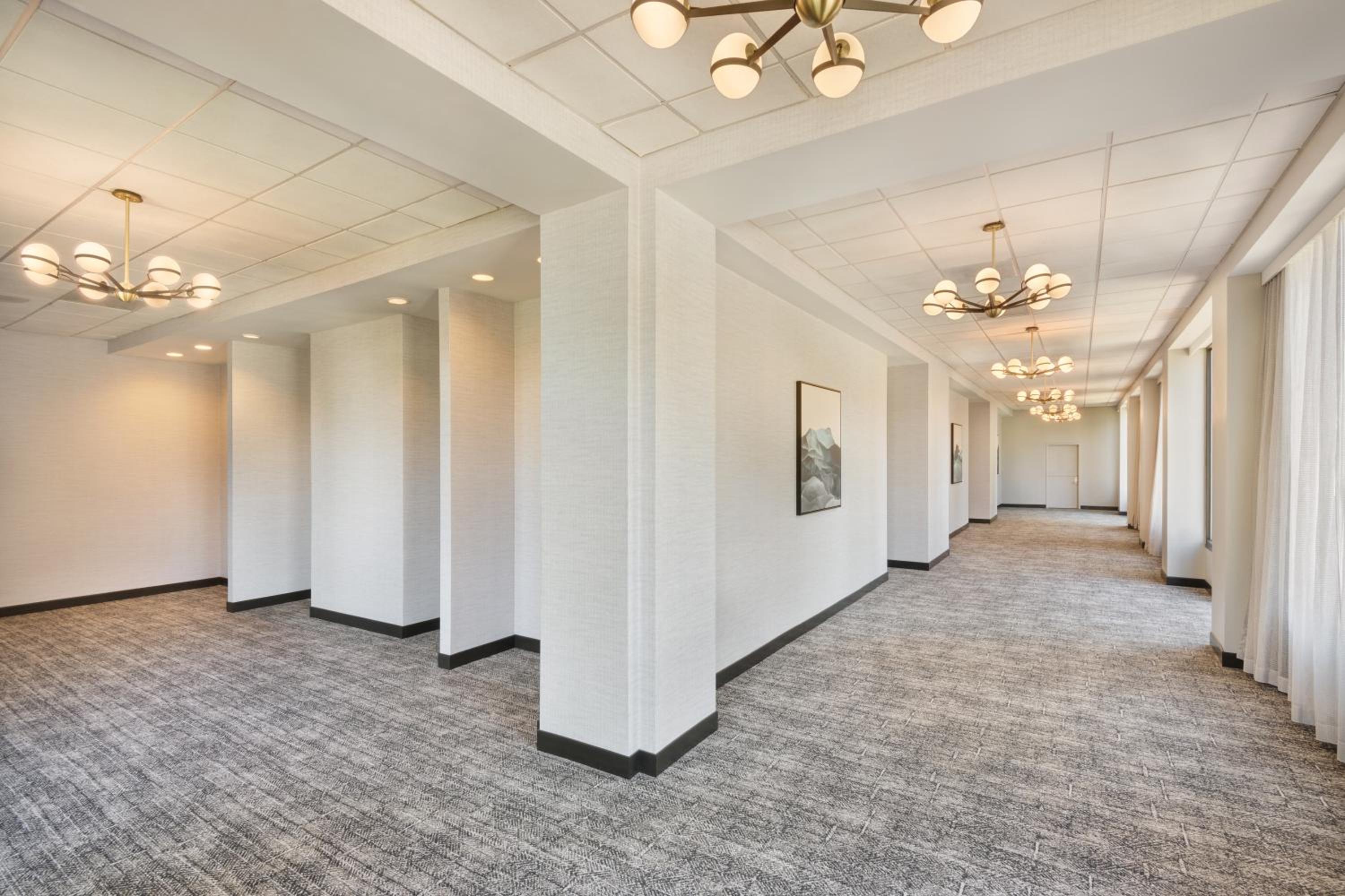 Radisson Hotel Nashville Airport - Property Image 1