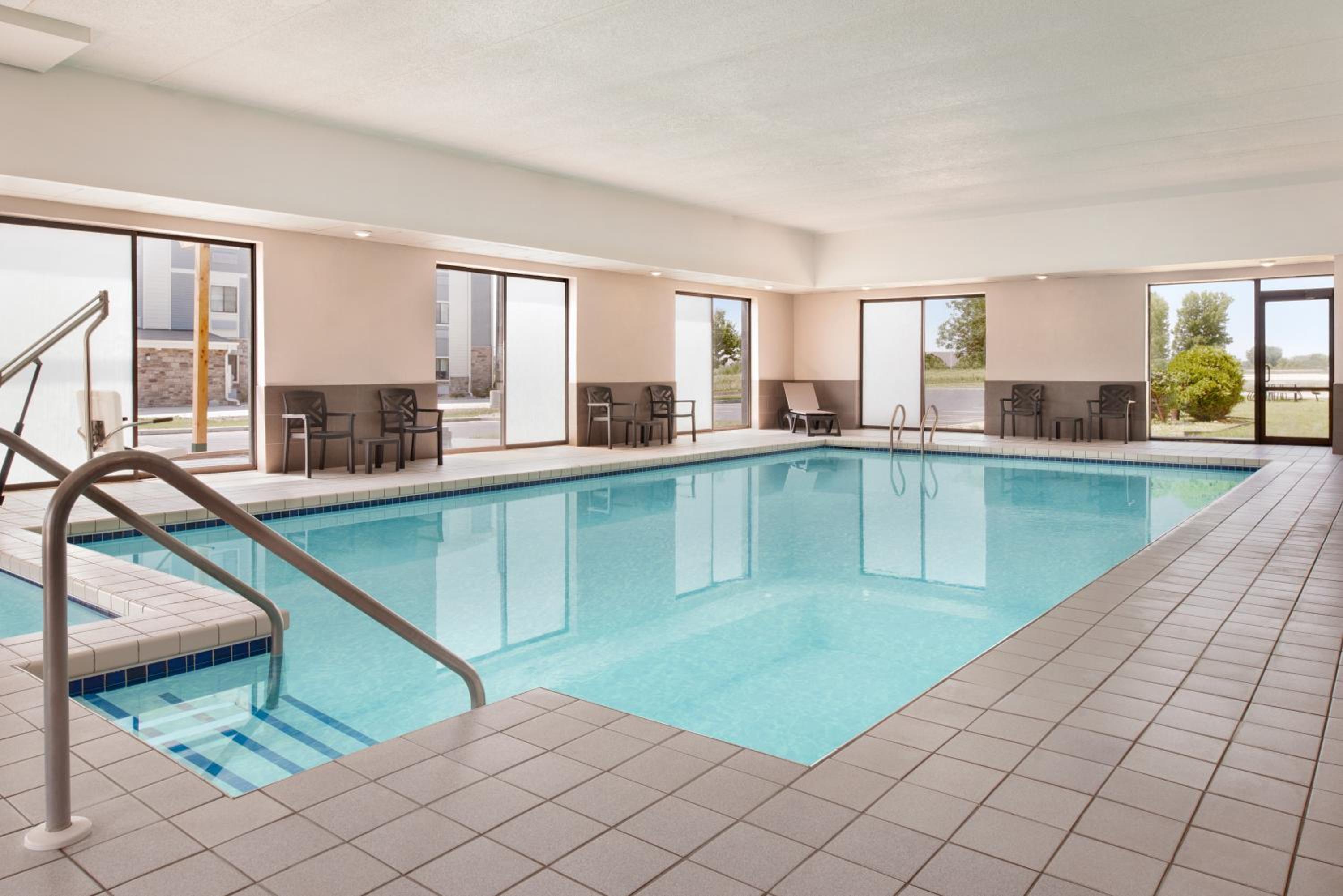 Country Inn  Suites by Radisson, Mt Pleasant-Racine West, WI - Property Image 30