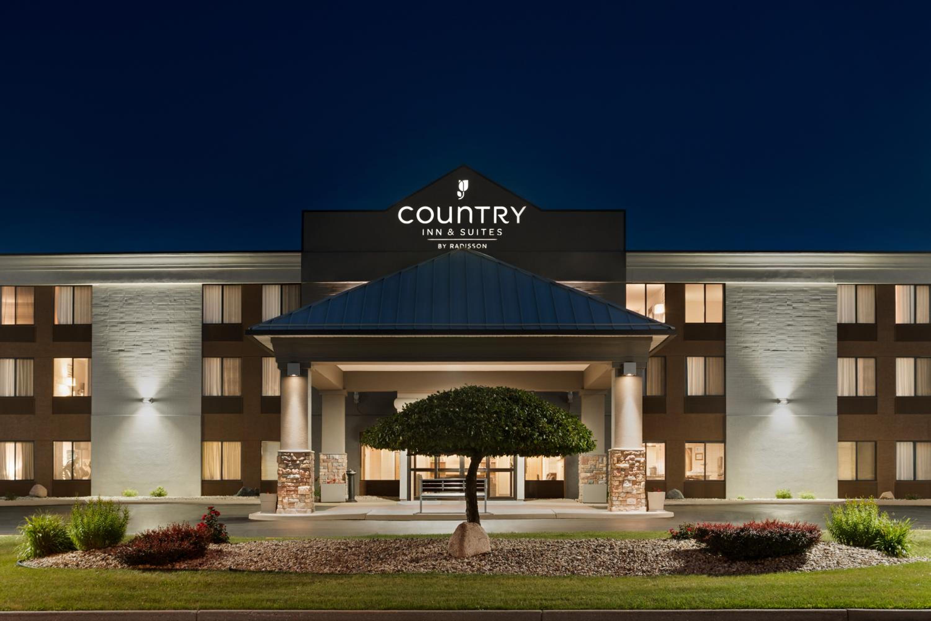 Country Inn  Suites by Radisson, Mt Pleasant-Racine West, WI - Property Image 39