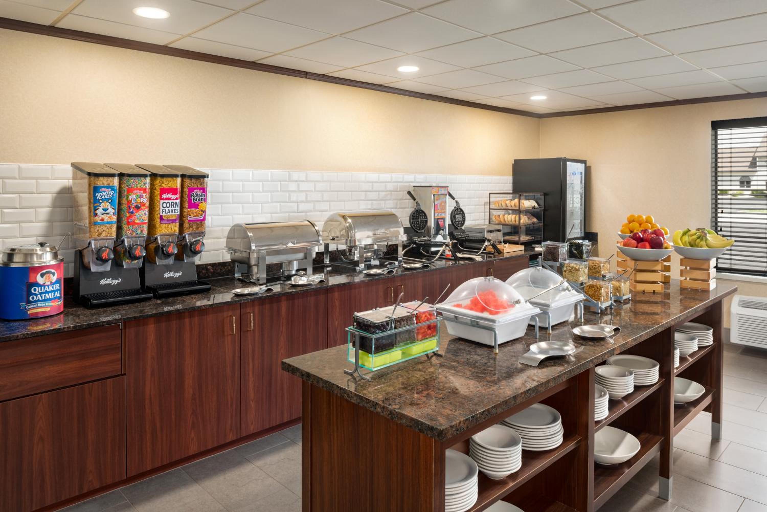 Country Inn  Suites by Radisson, Mt Pleasant-Racine West, WI - Property Image 42