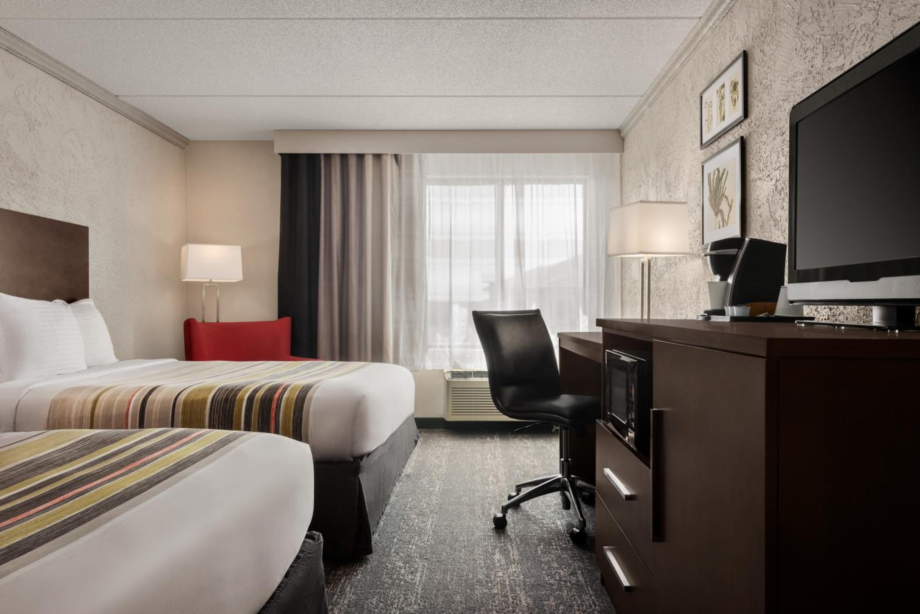 Country Inn  Suites by Radisson, Mt Pleasant-Racine West, WI - Property Image 18