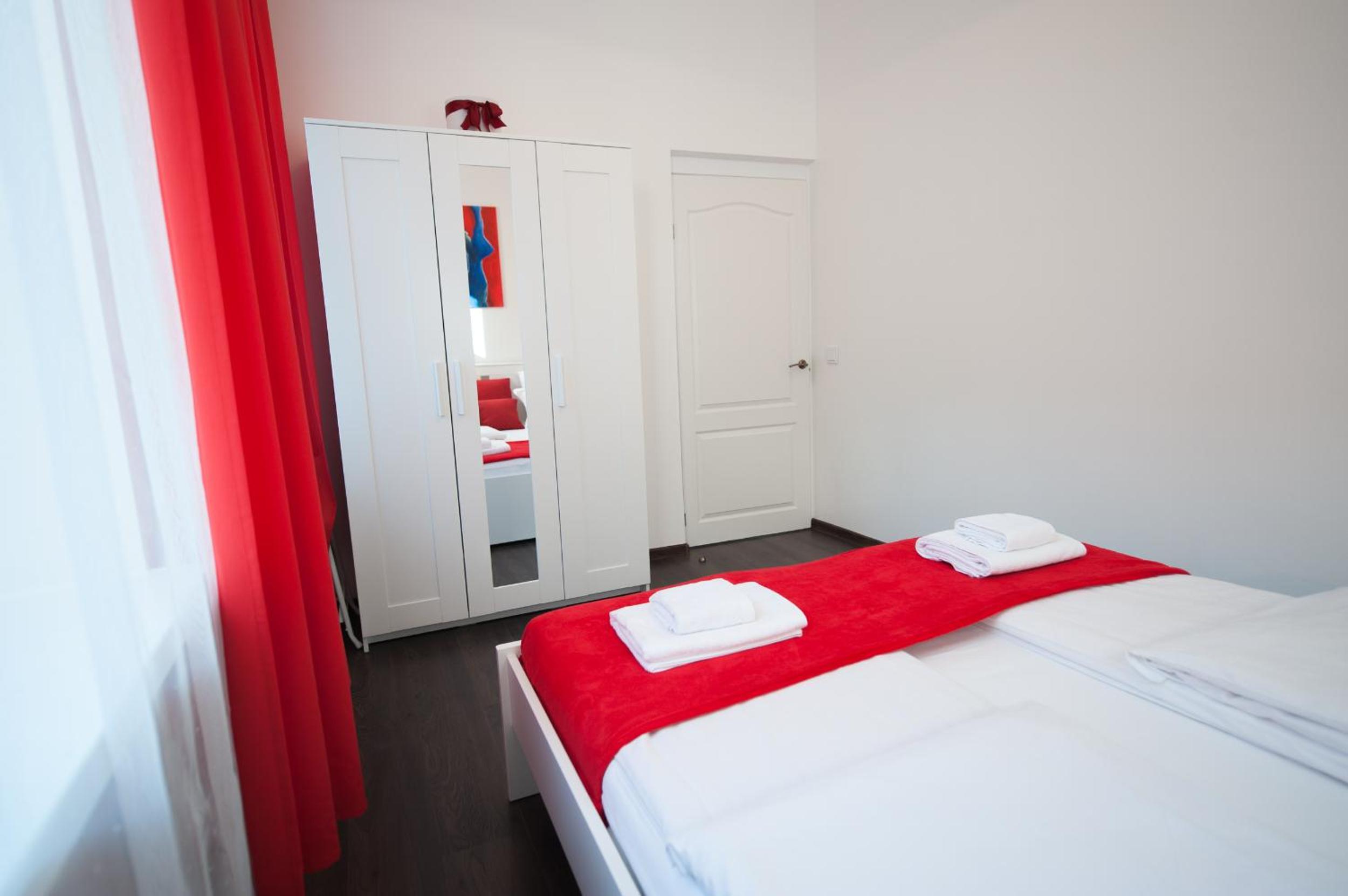 Romantic New 2 Bedroom Vilnius Best Location view 3